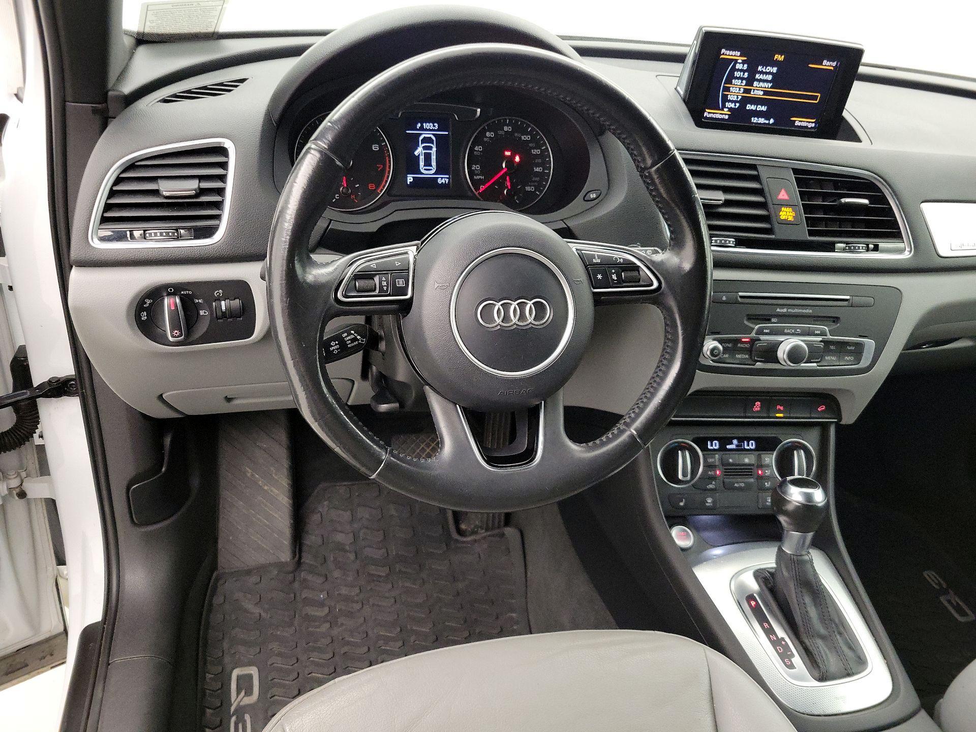 Thumbnail: 2016 Audi Q3 - 10