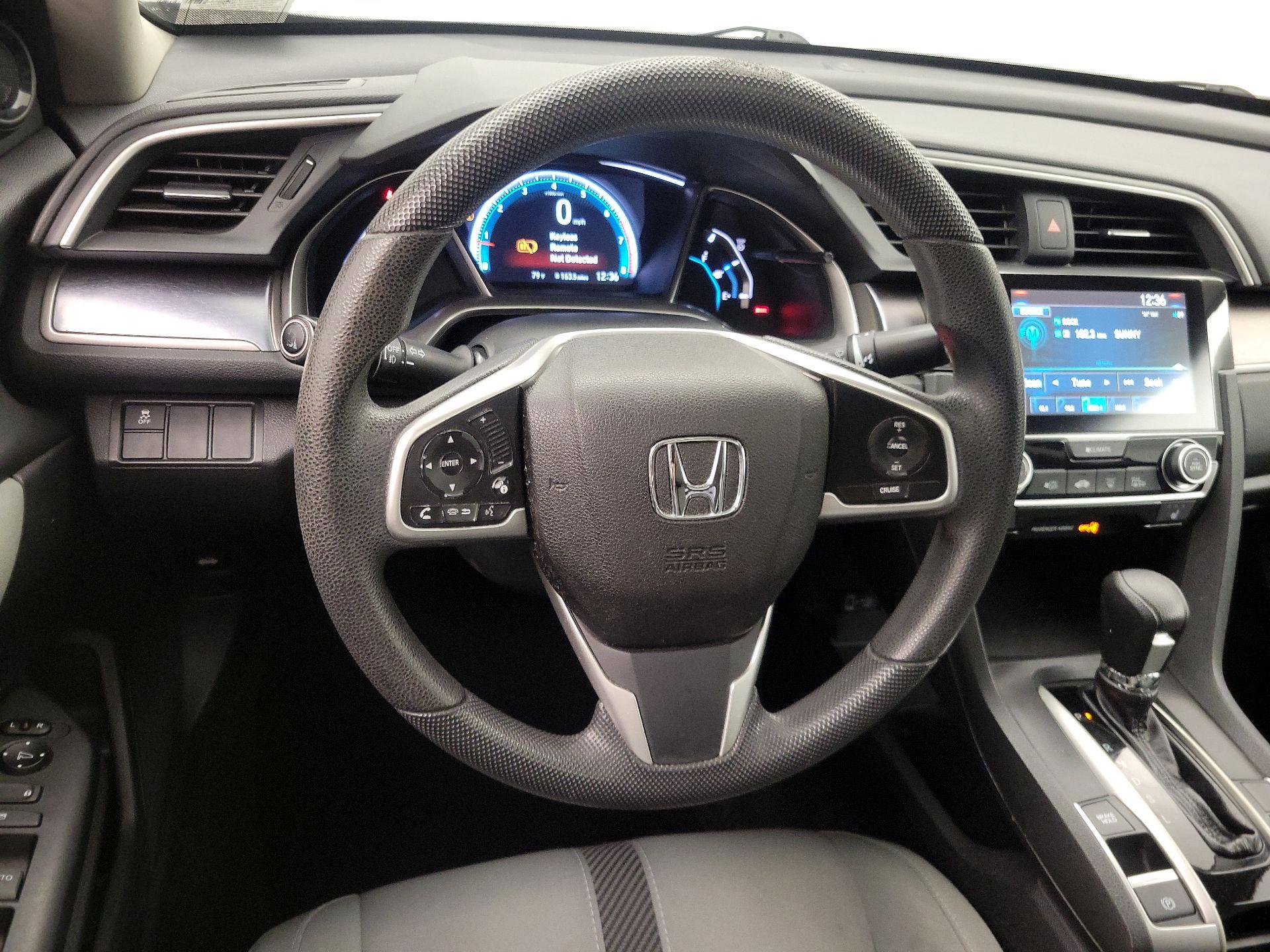 Thumbnail: 2016 Honda Civic - 10