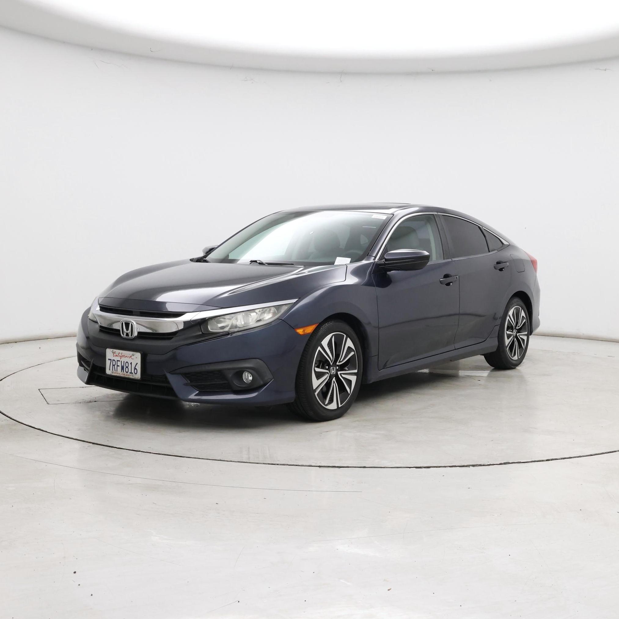 Thumbnail: 2016 Honda Civic - 4