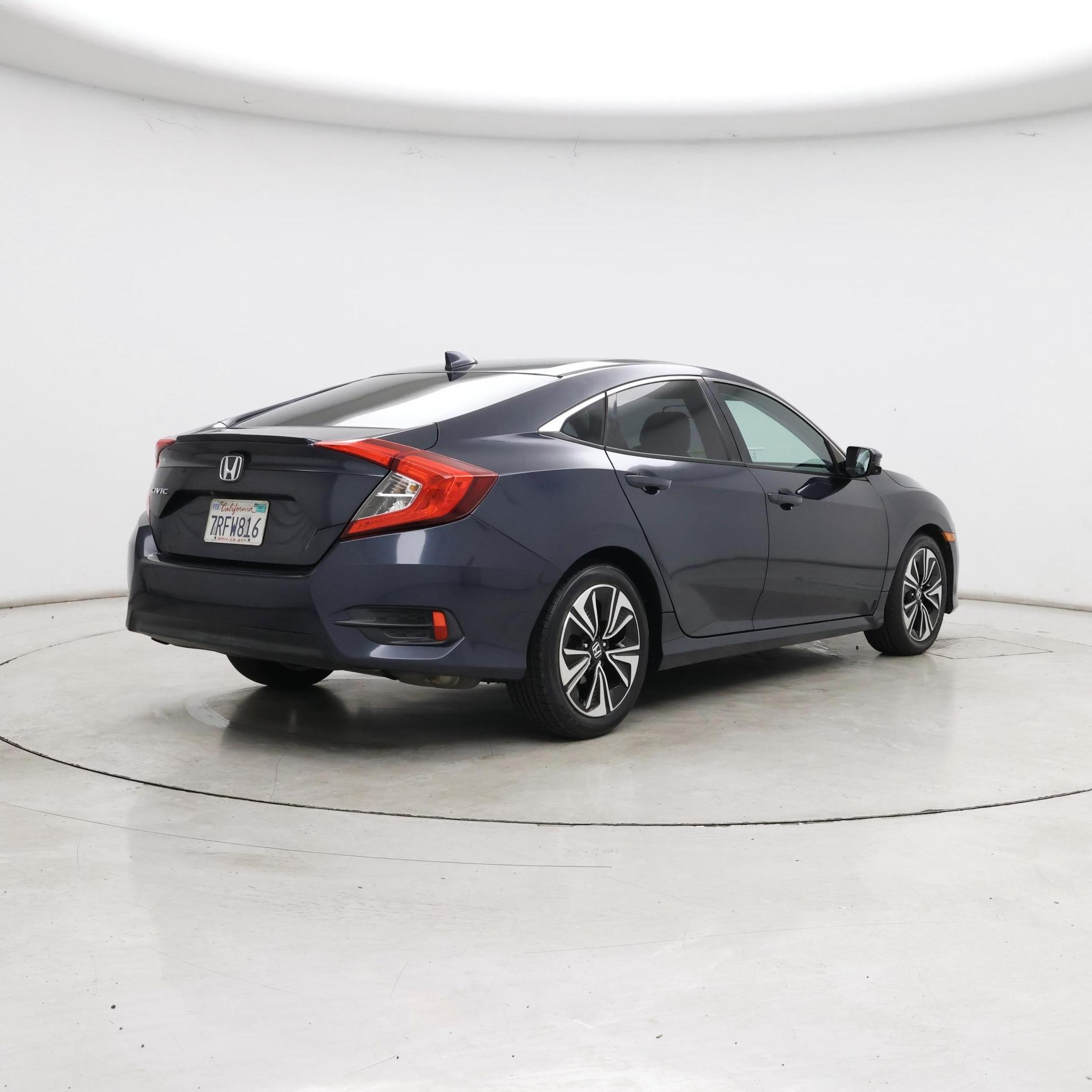 Thumbnail: 2016 Honda Civic - 8