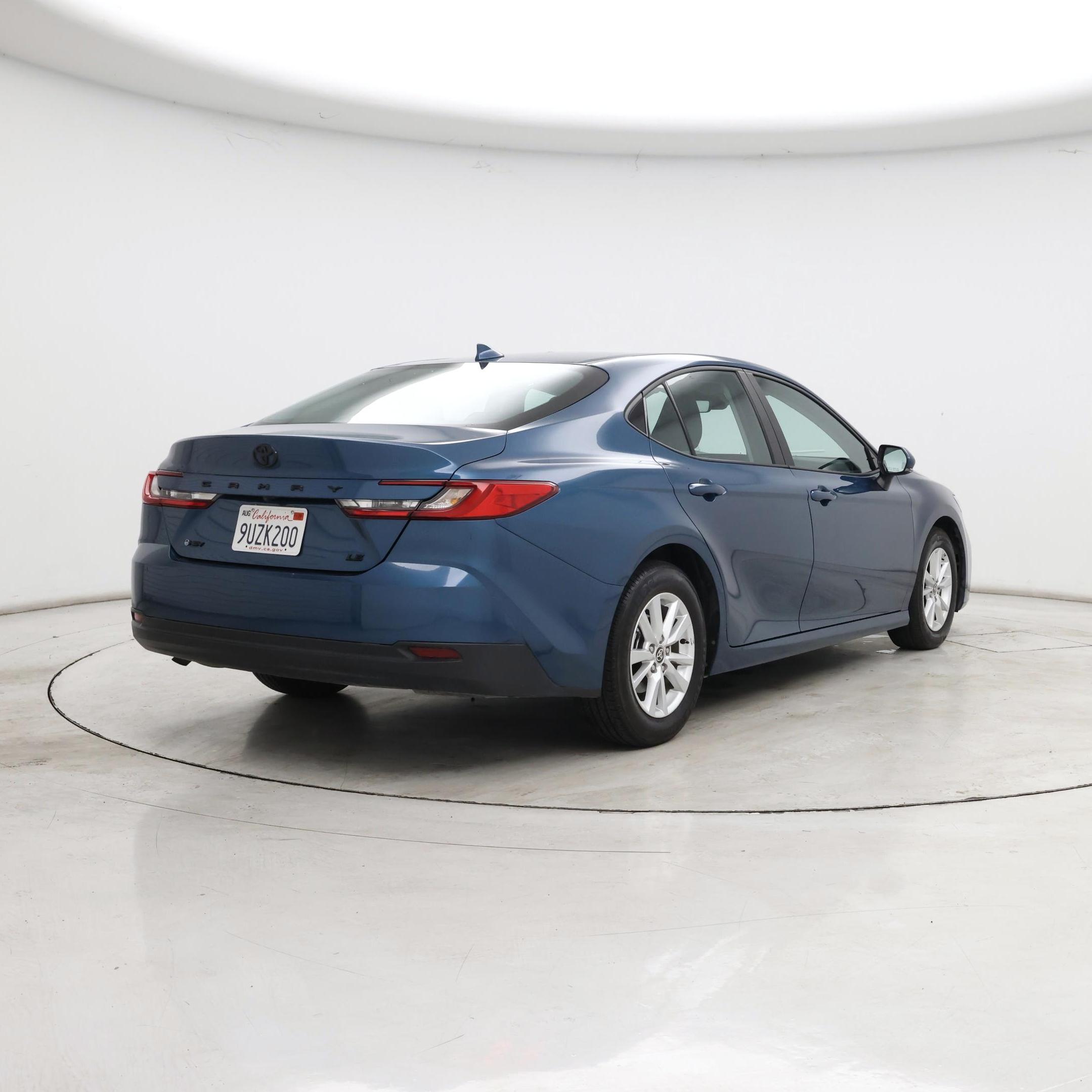Thumbnail: 2025 Toyota Camry - 8