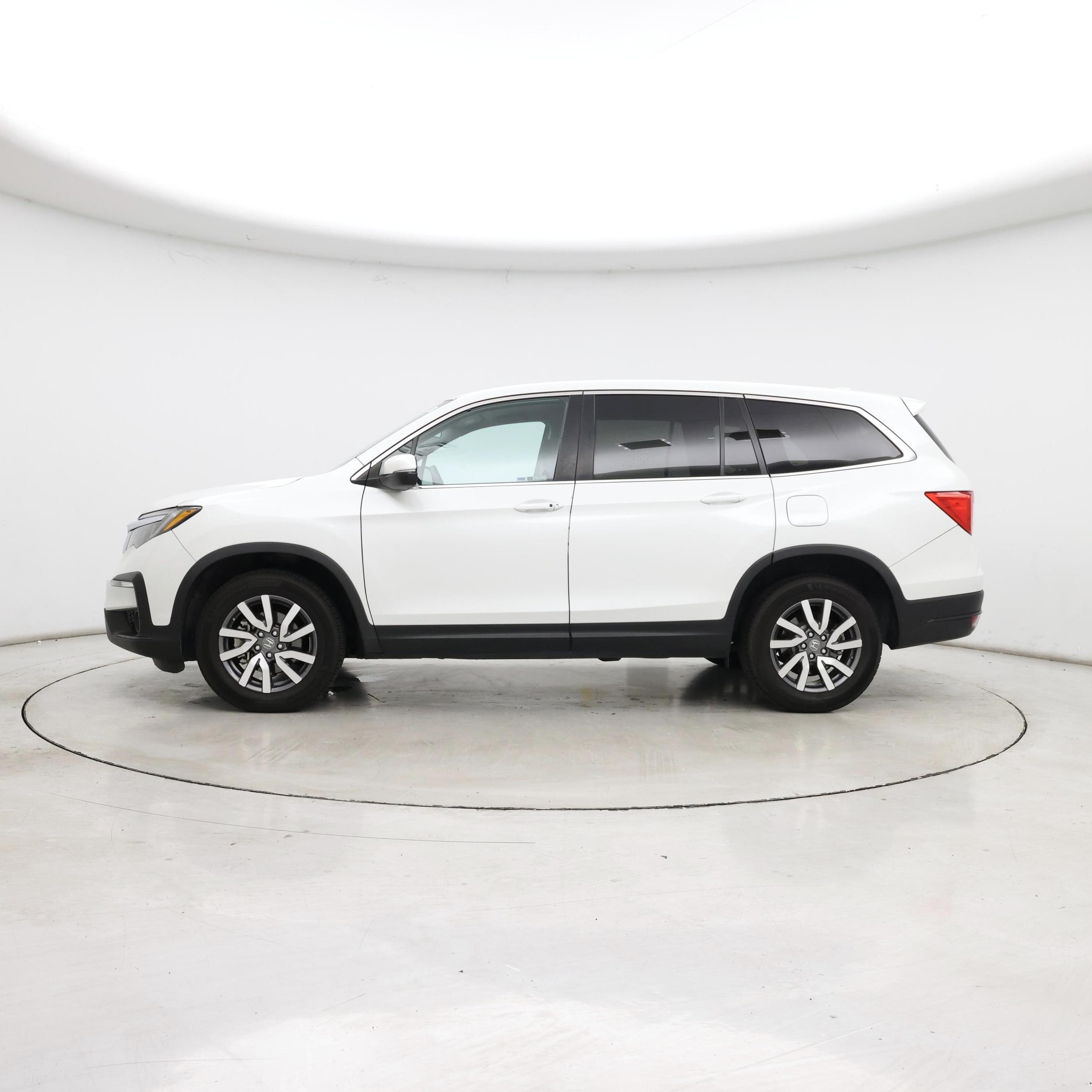 Thumbnail: 2020 Honda Pilot - 3