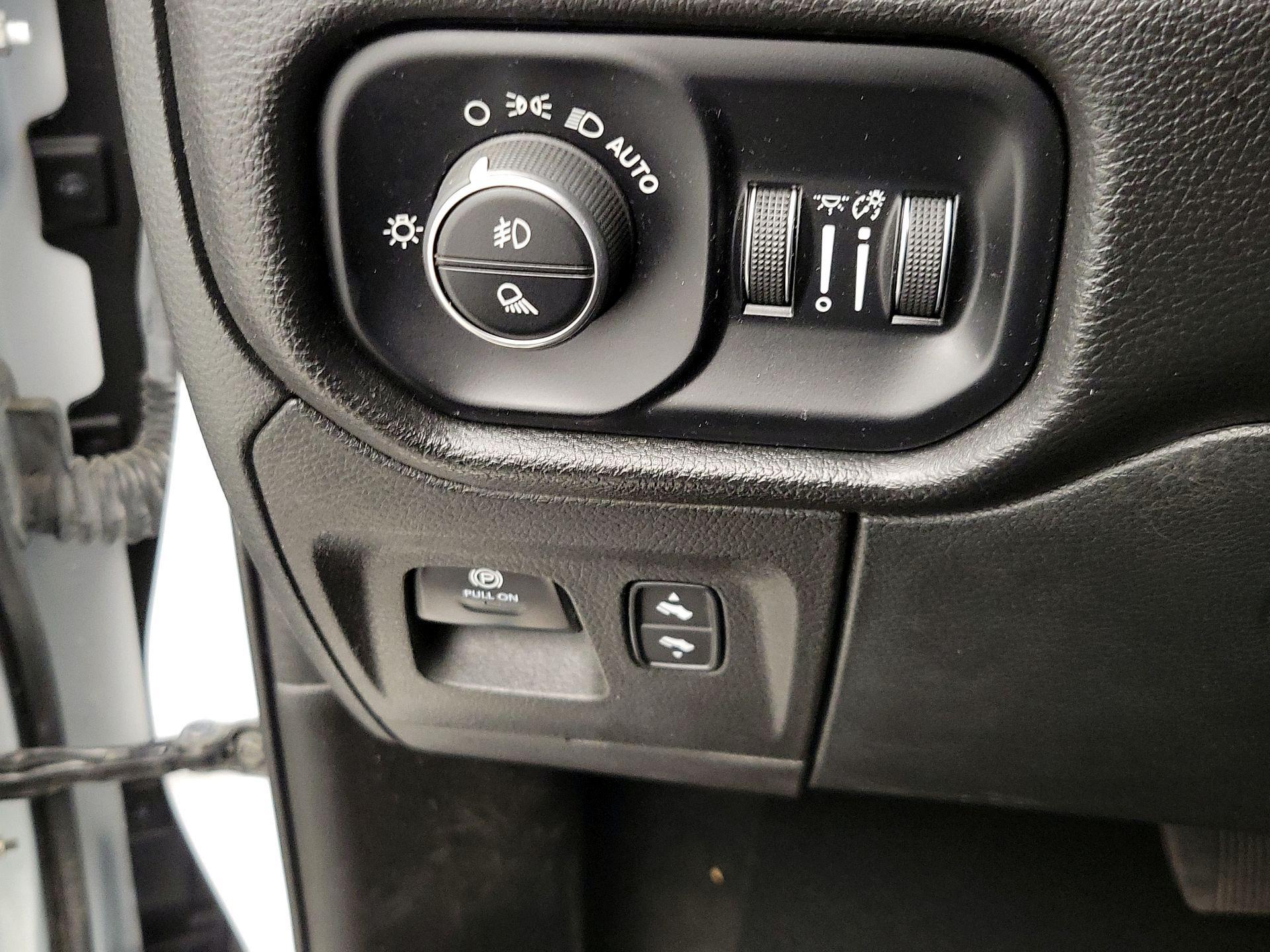 Thumbnail: 2022 RAM 1500 - 13