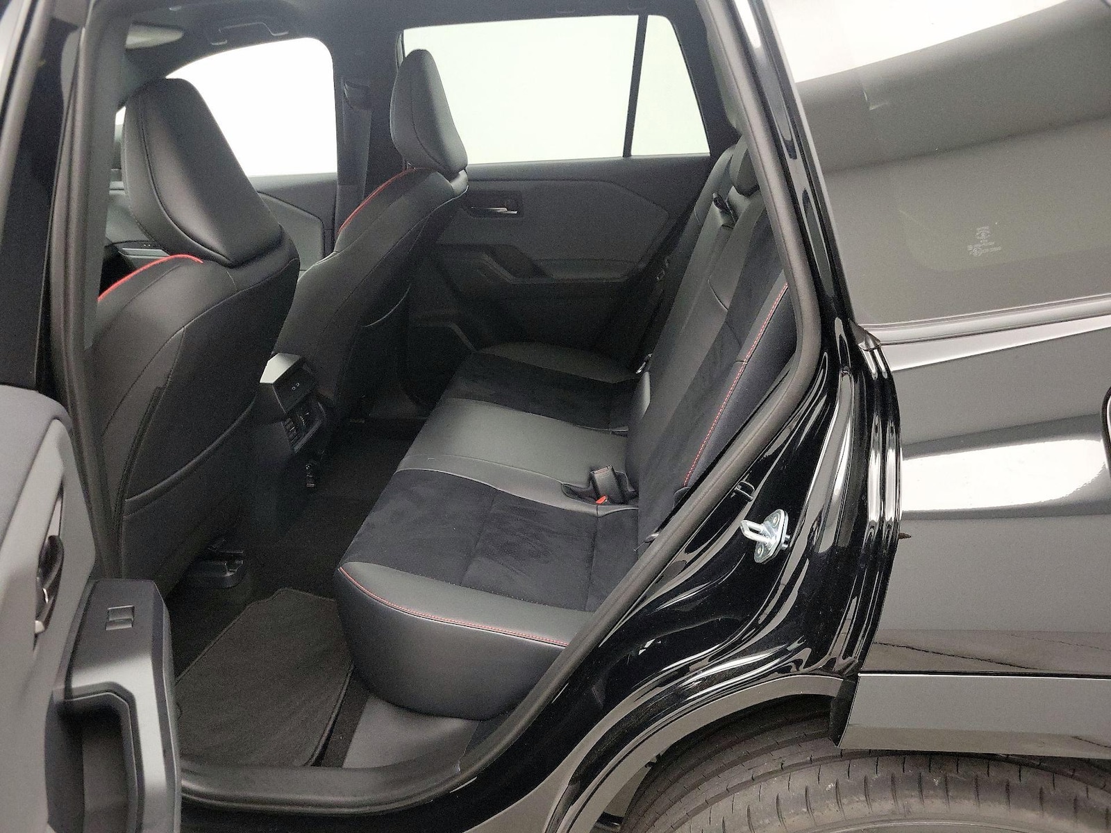 2026 Toyota RAV4 Plug-in Hybrid GR Sport - Photo 21