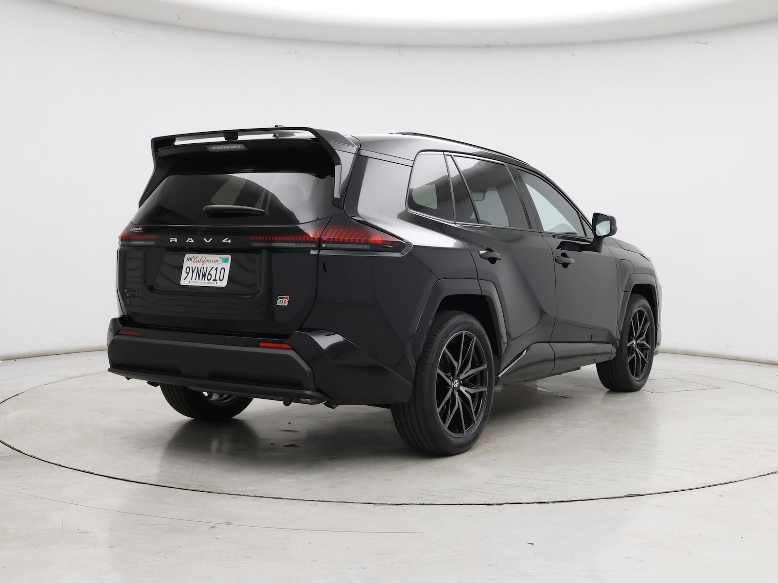 2026 Toyota RAV4 Plug-in Hybrid GR Sport - Photo 9