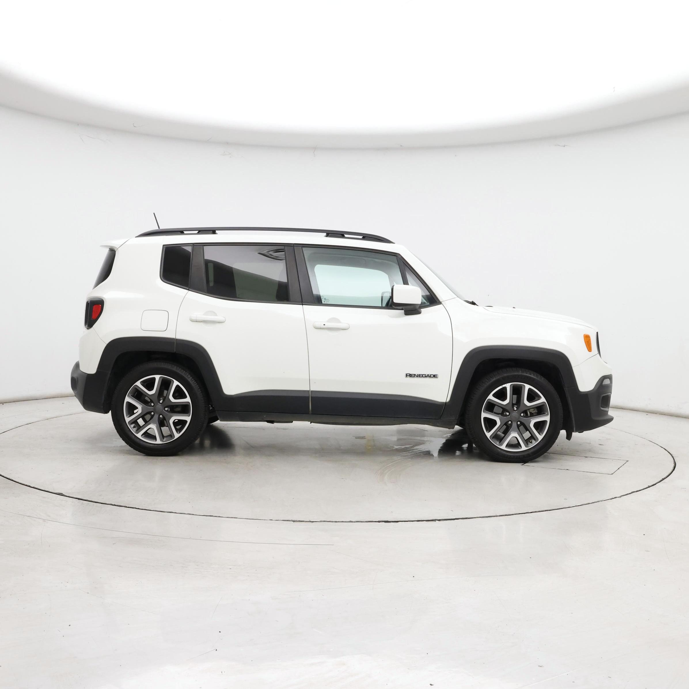Thumbnail: 2018 Jeep Renegade - 7