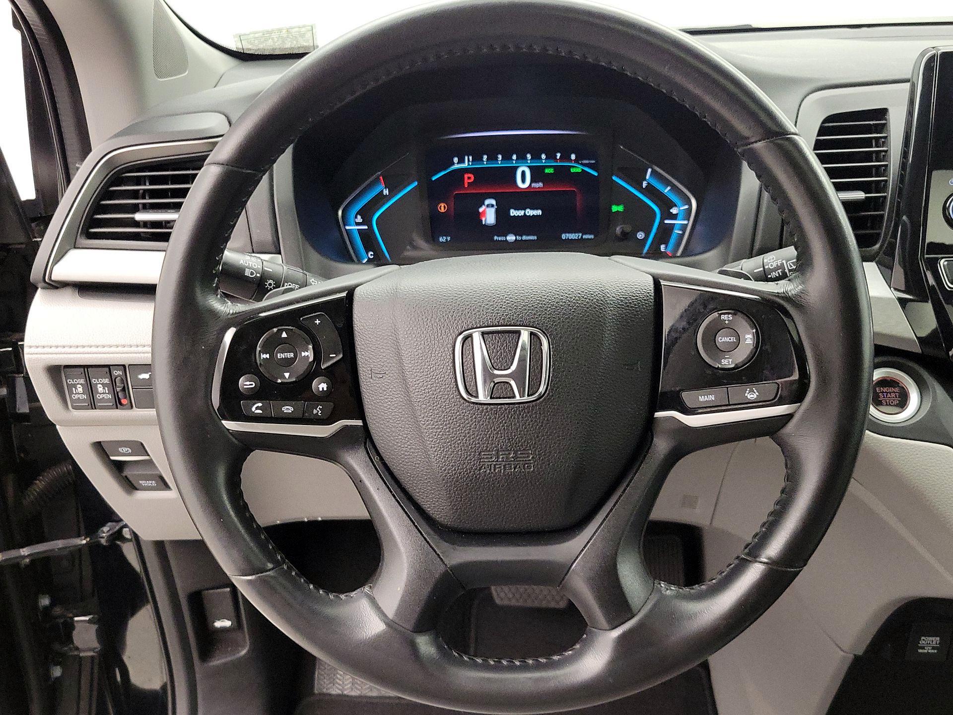 Thumbnail: 2018 Honda Odyssey - 10