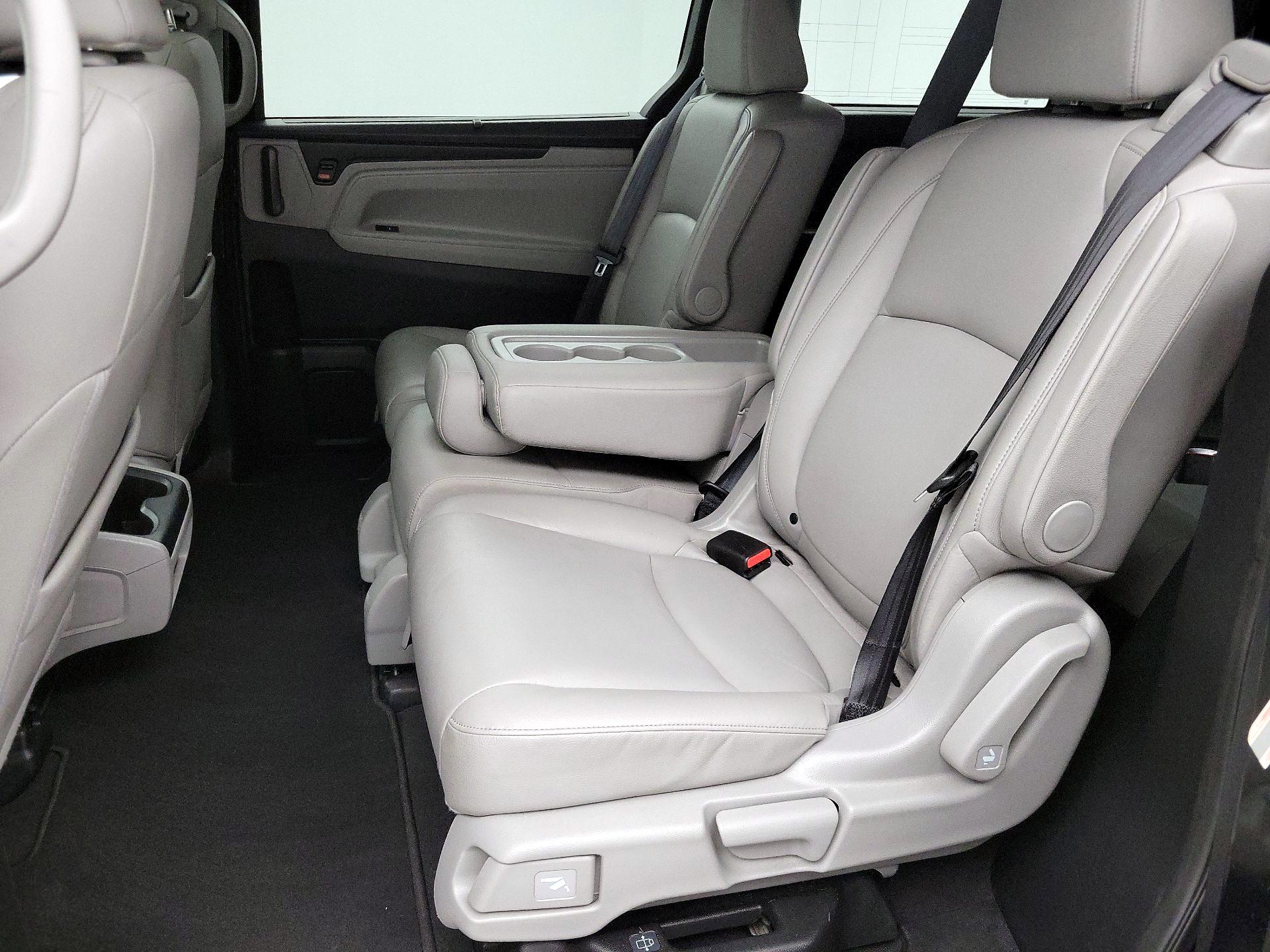 Thumbnail: 2018 Honda Odyssey - 20