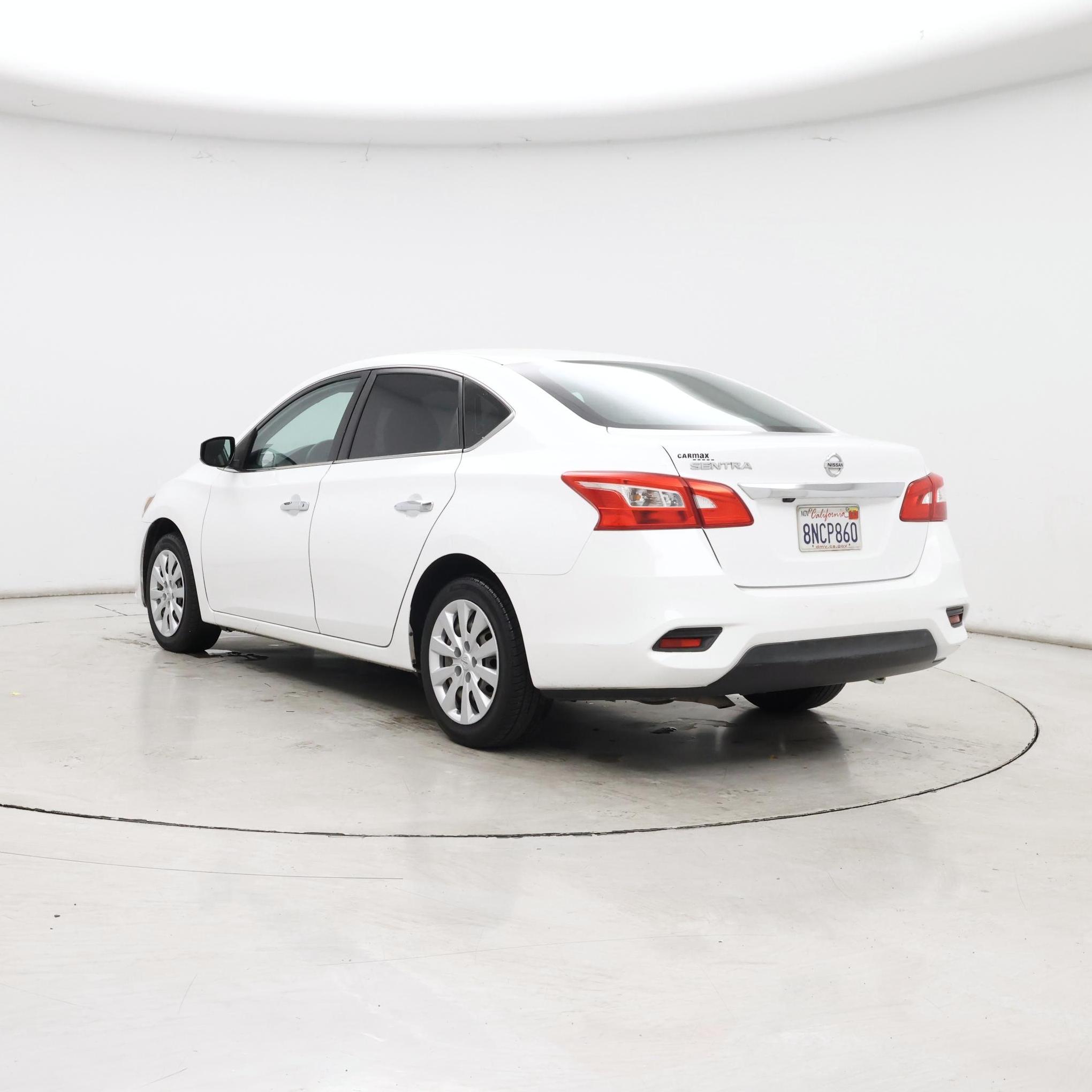Thumbnail: 2018 Nissan Sentra - 2