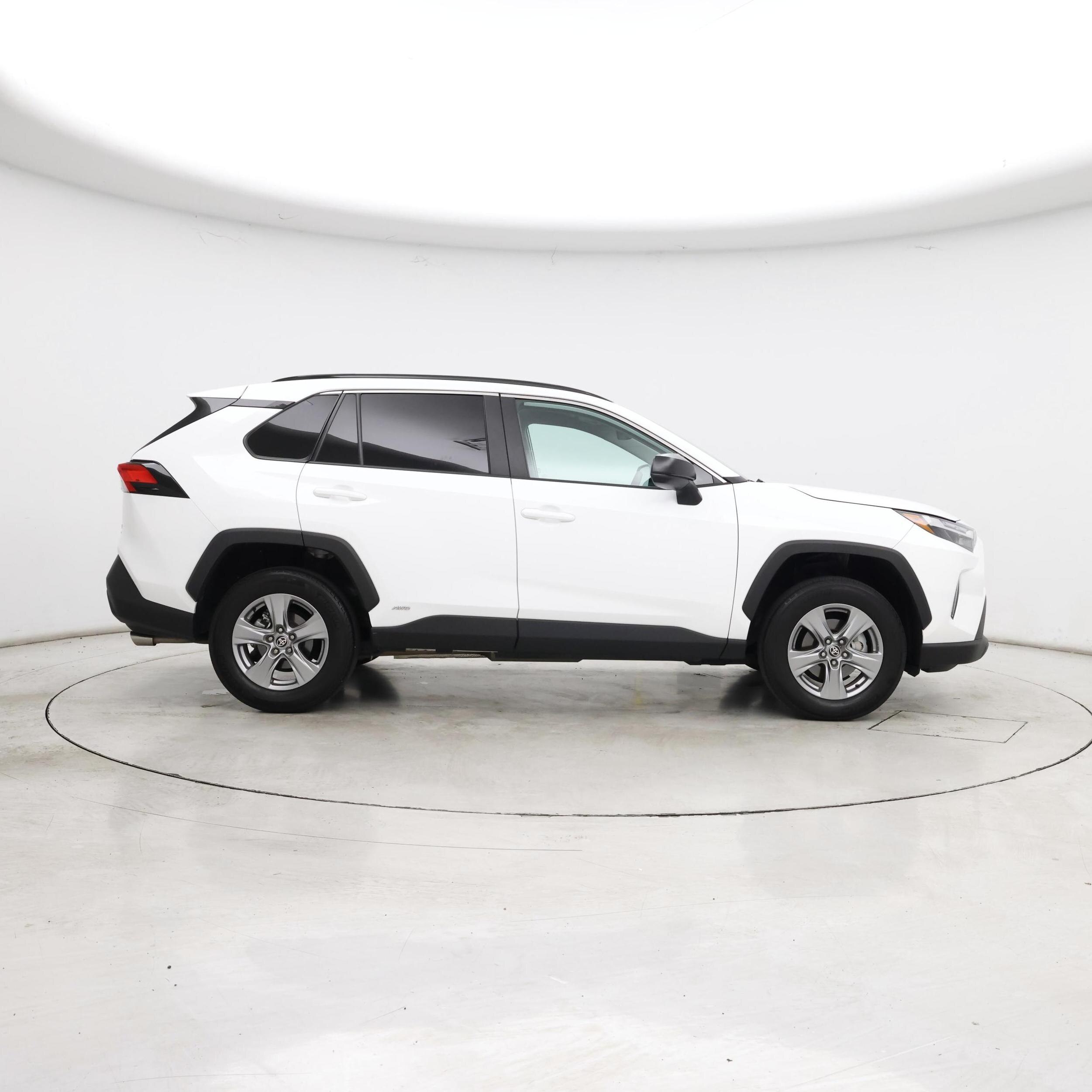 Thumbnail: 2025 Toyota RAV4 - 7