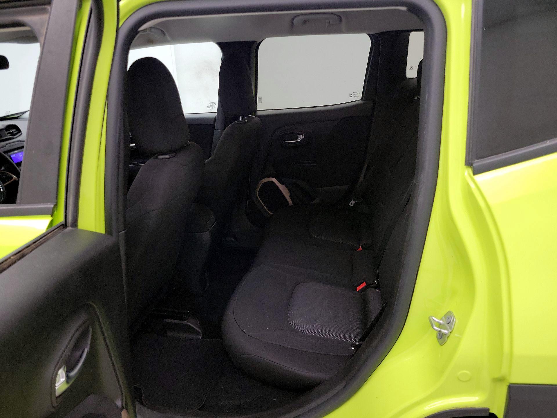 Thumbnail: 2017 Jeep Renegade - 18