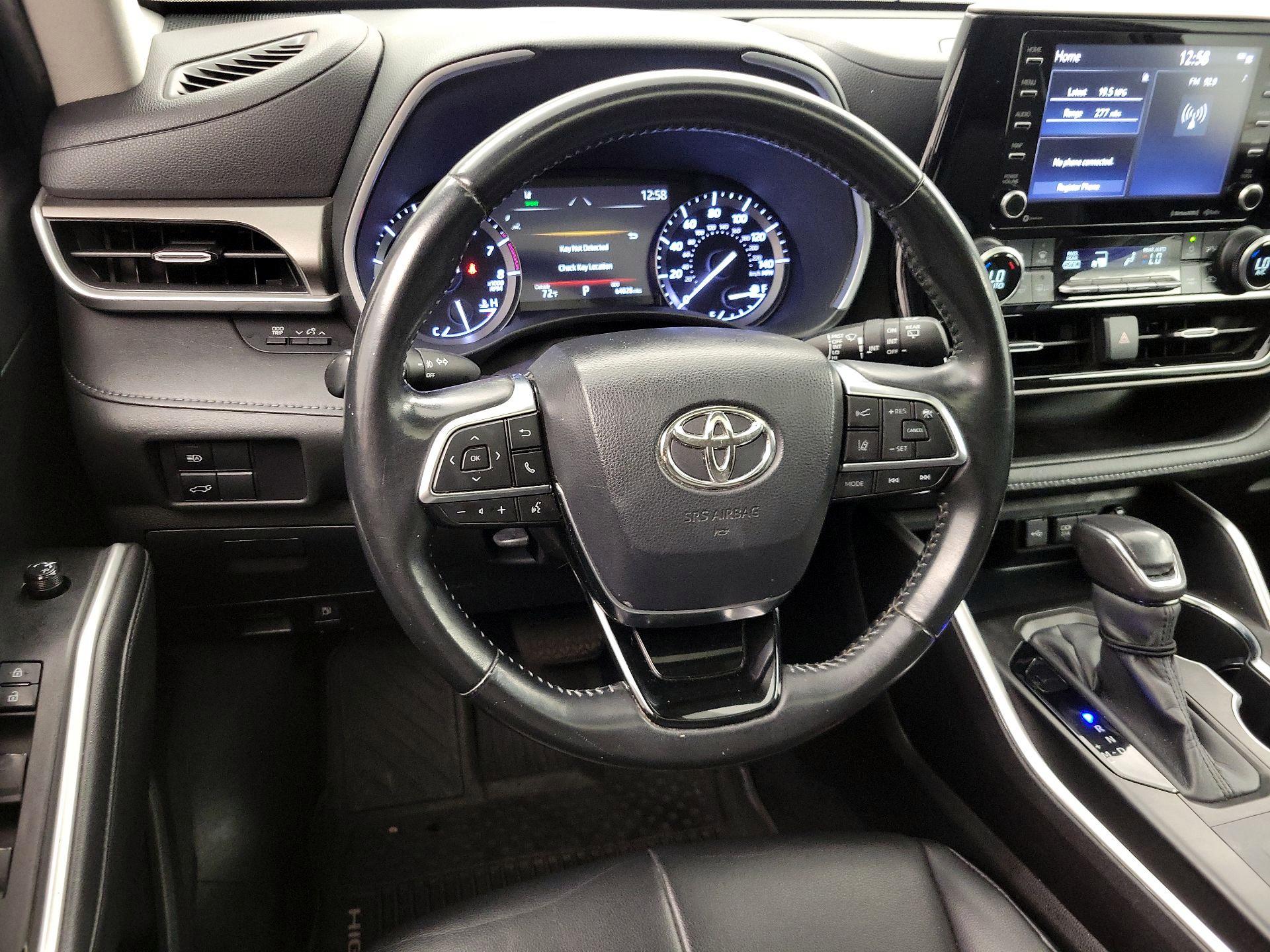 Thumbnail: 2020 Toyota Highlander - 10