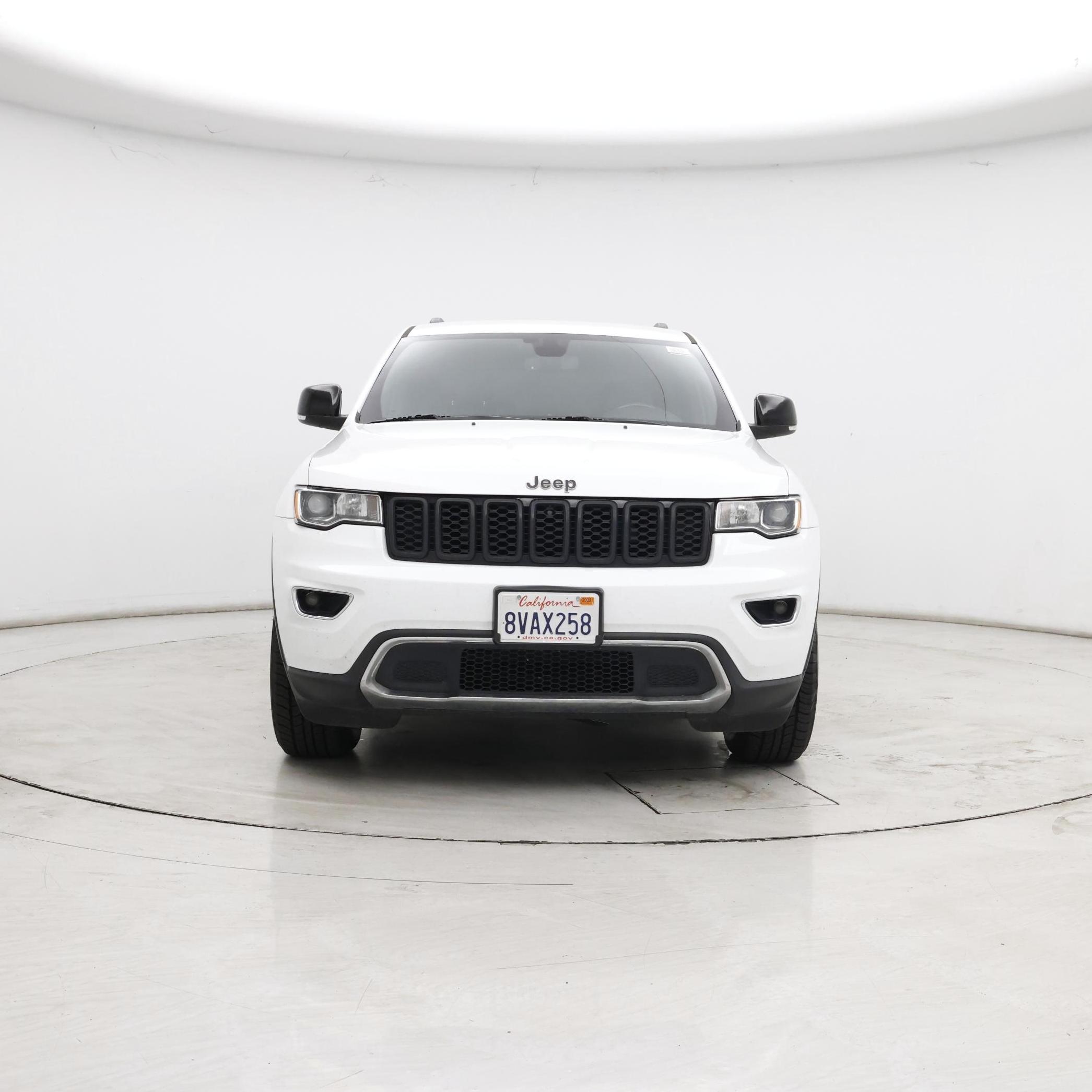 Thumbnail: 2019 Jeep Grand Cherokee - 5