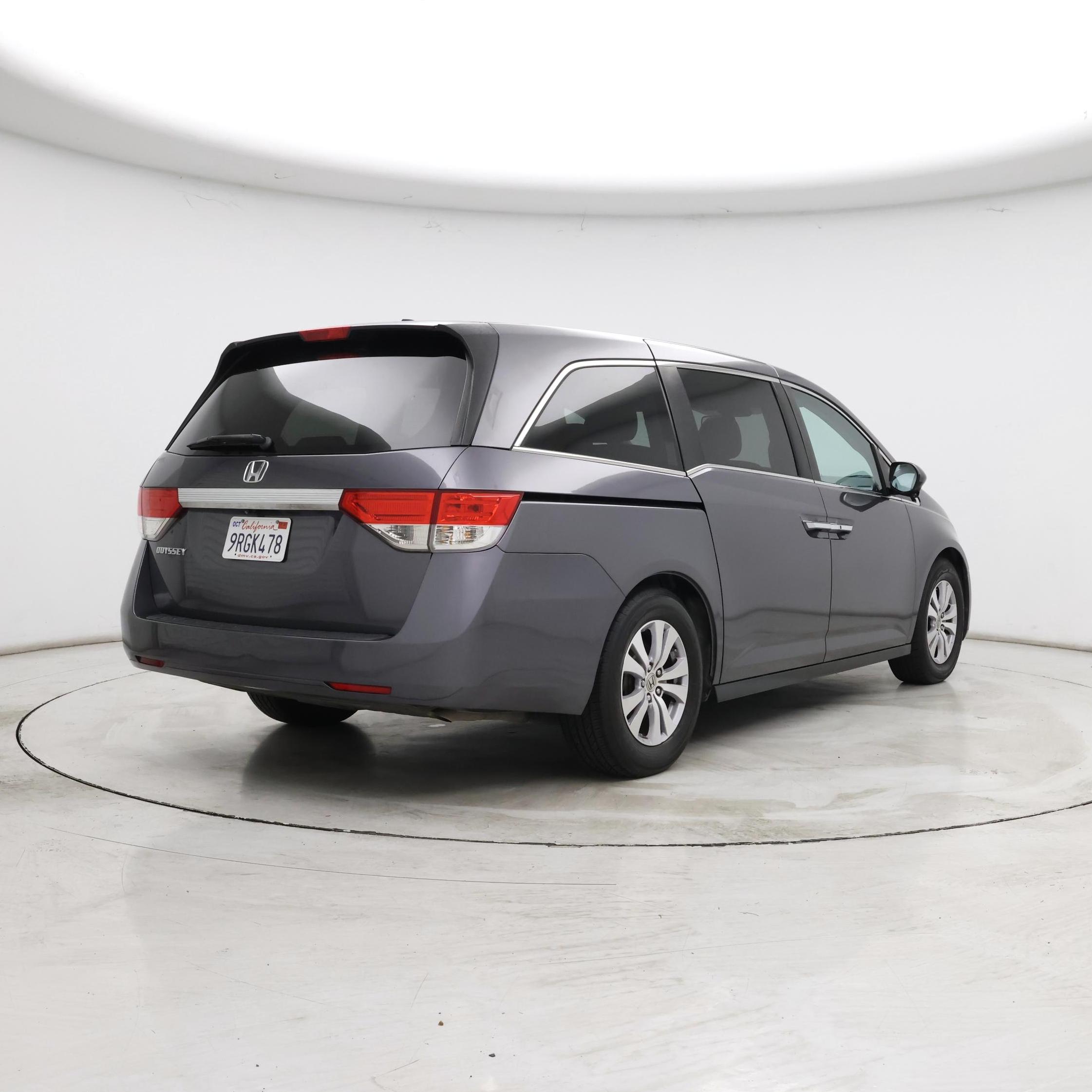 Thumbnail: 2015 Honda Odyssey - 8