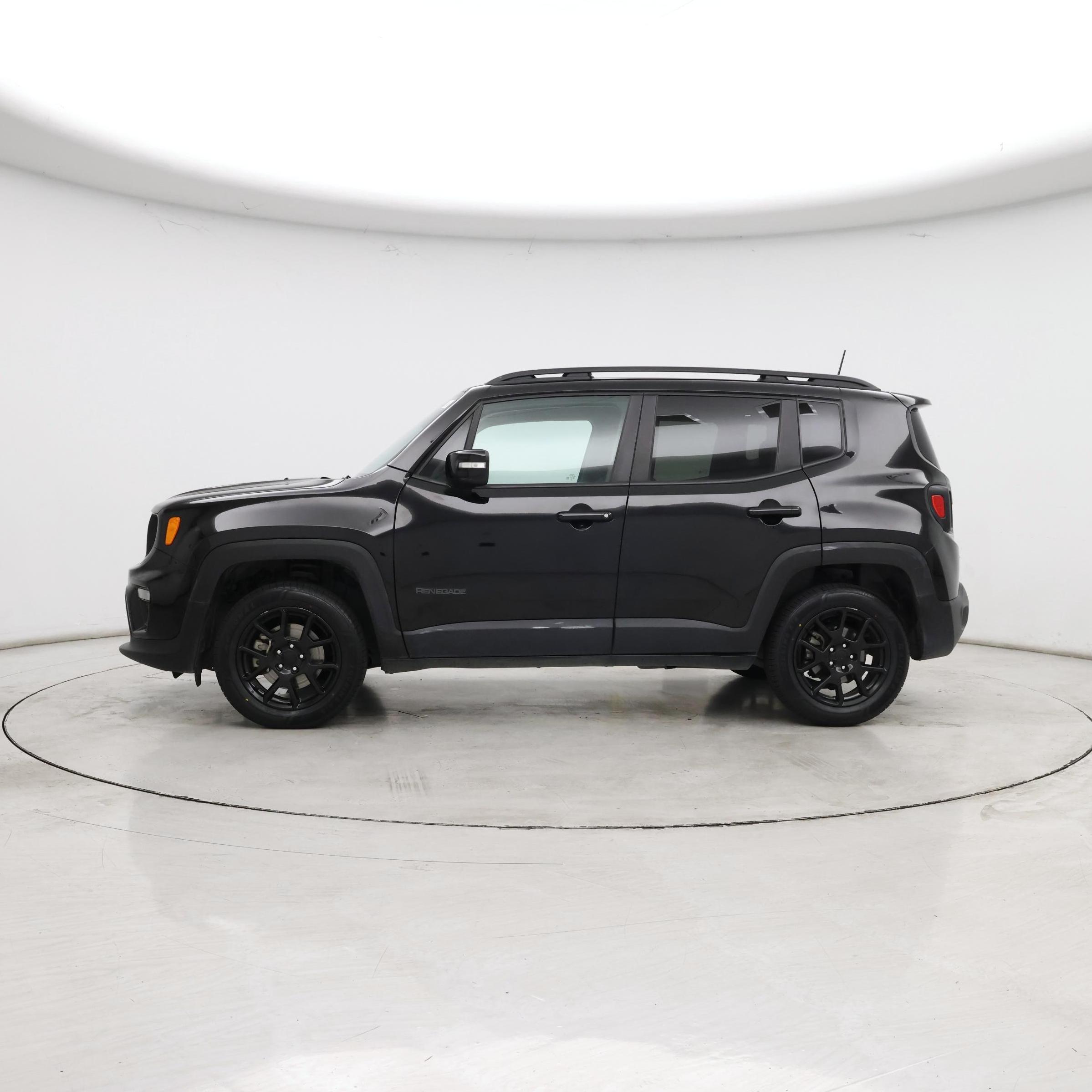 Thumbnail: 2020 Jeep Renegade - 3