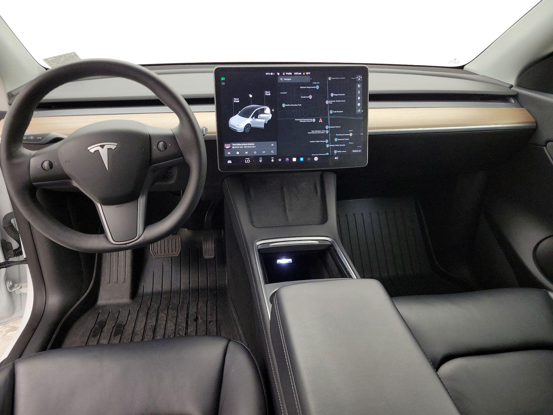Thumbnail: 2021 Tesla Model Y - 9