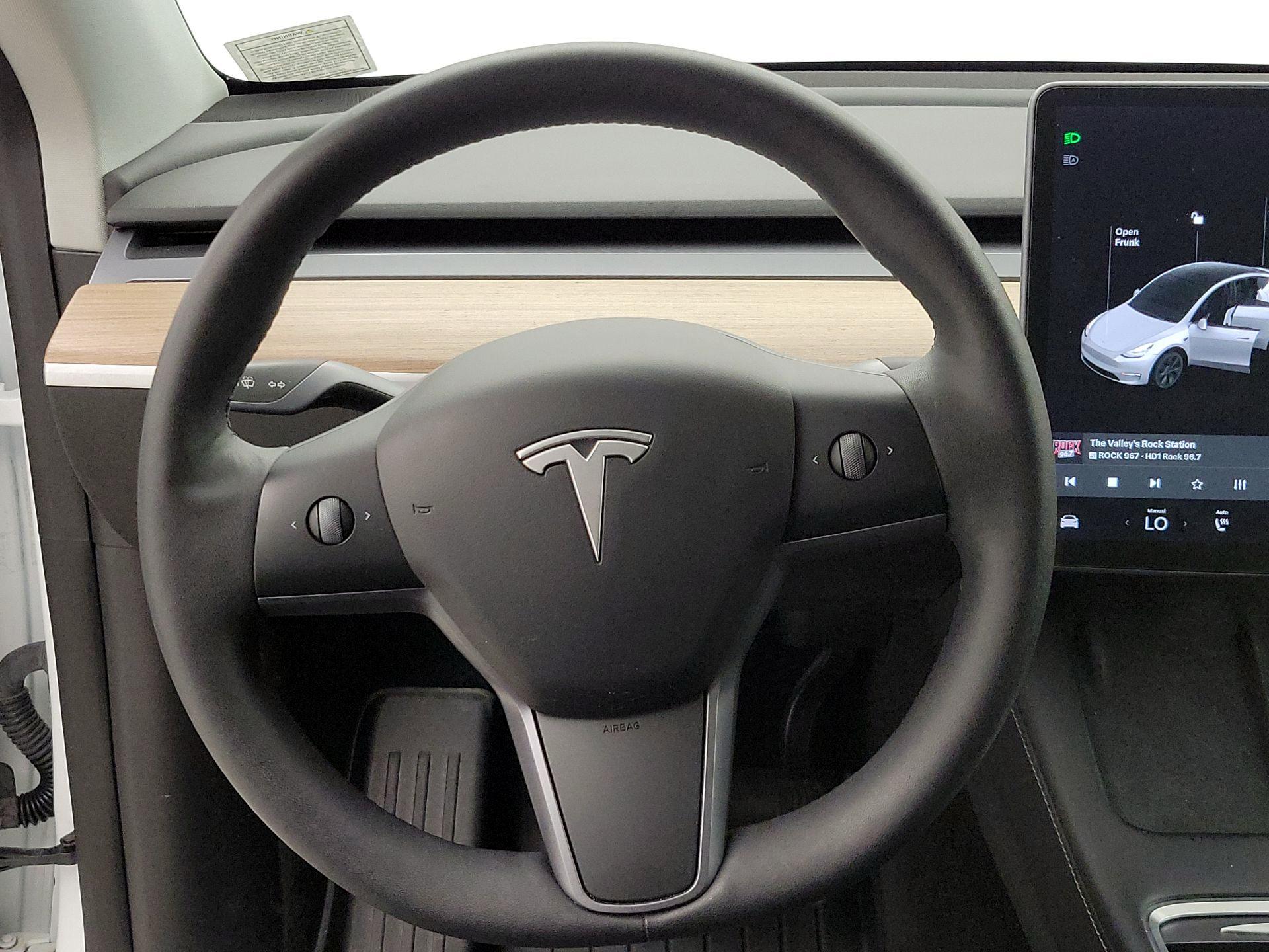 Thumbnail: 2021 Tesla Model Y - 10
