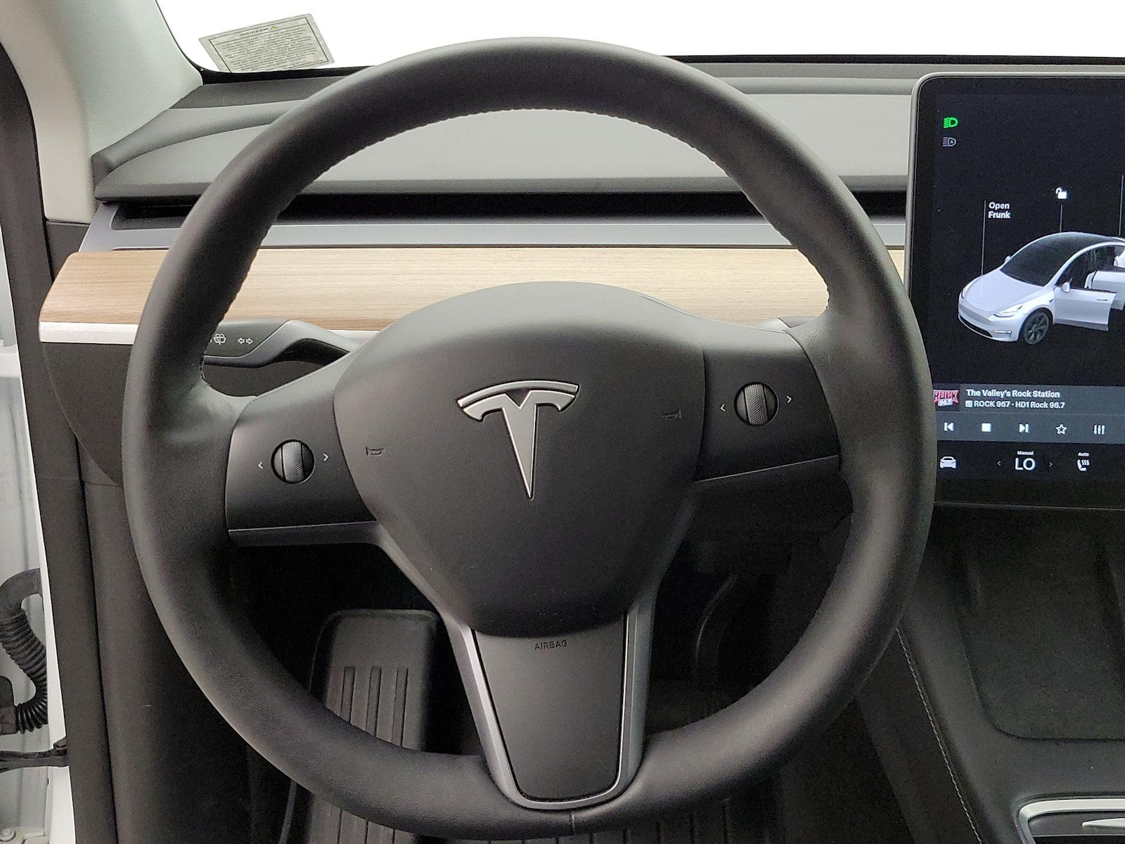 2021 Tesla Model Y Long Range - Photo 11