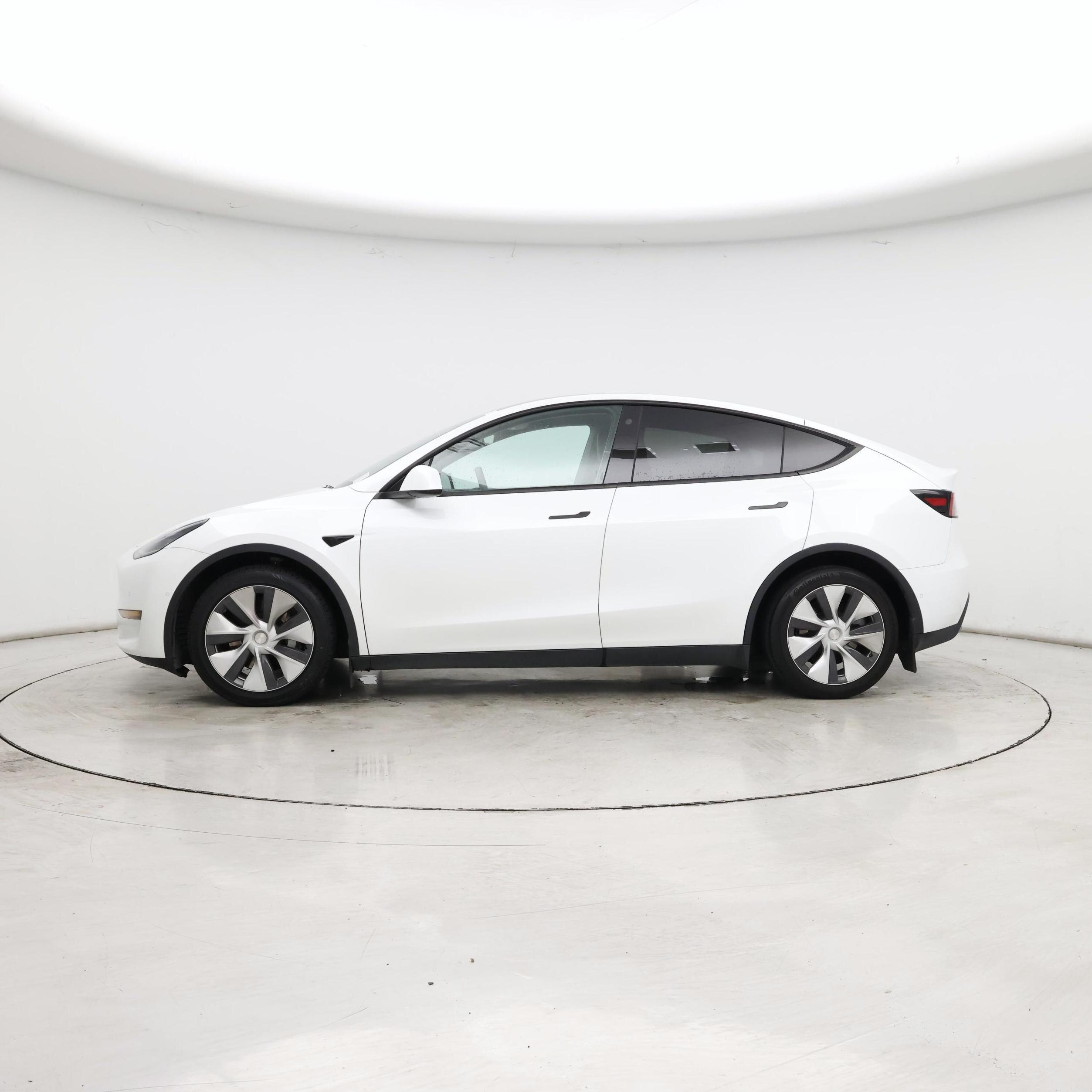 Thumbnail: 2021 Tesla Model Y - 3