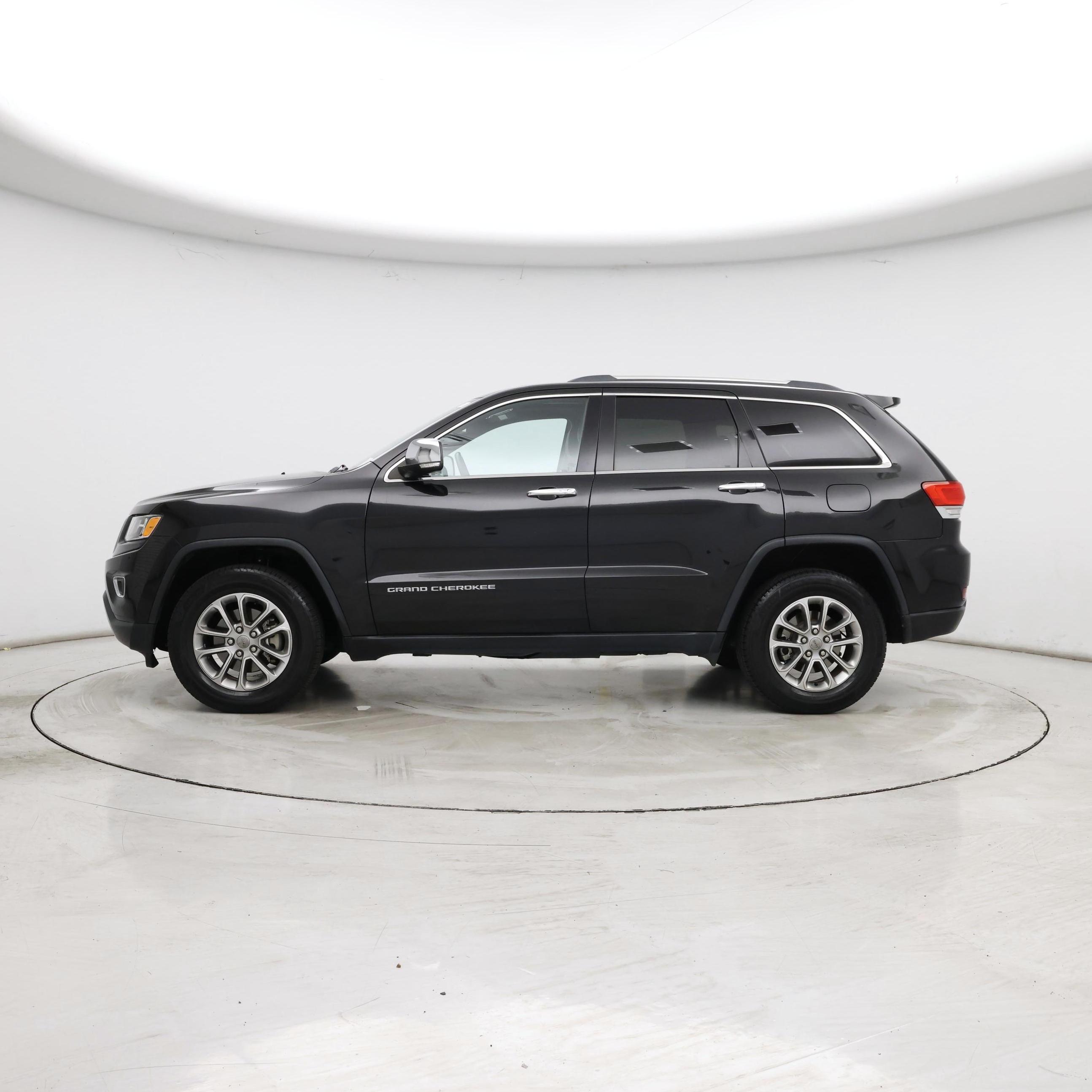 Thumbnail: 2015 Jeep Grand Cherokee - 3