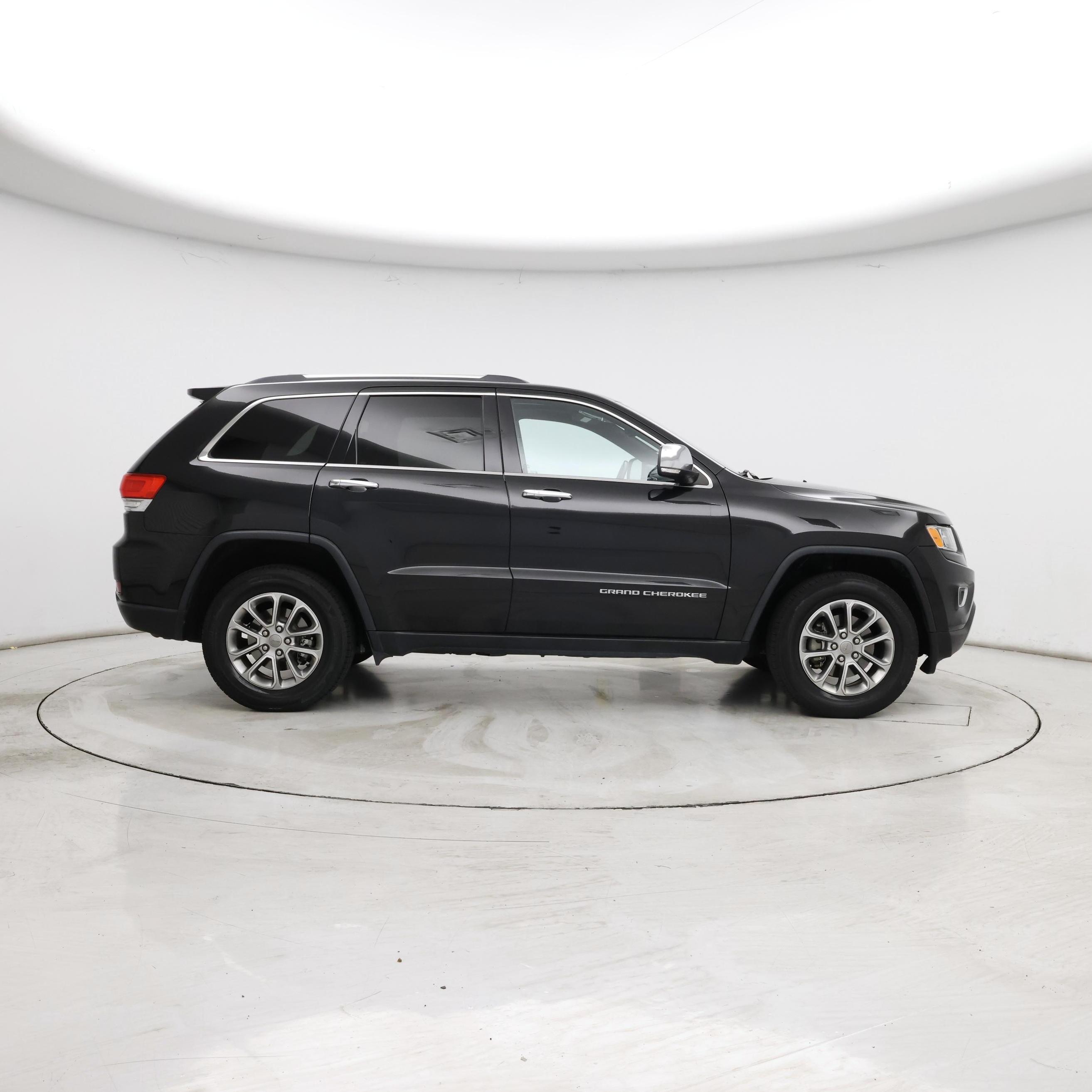 Thumbnail: 2015 Jeep Grand Cherokee - 7