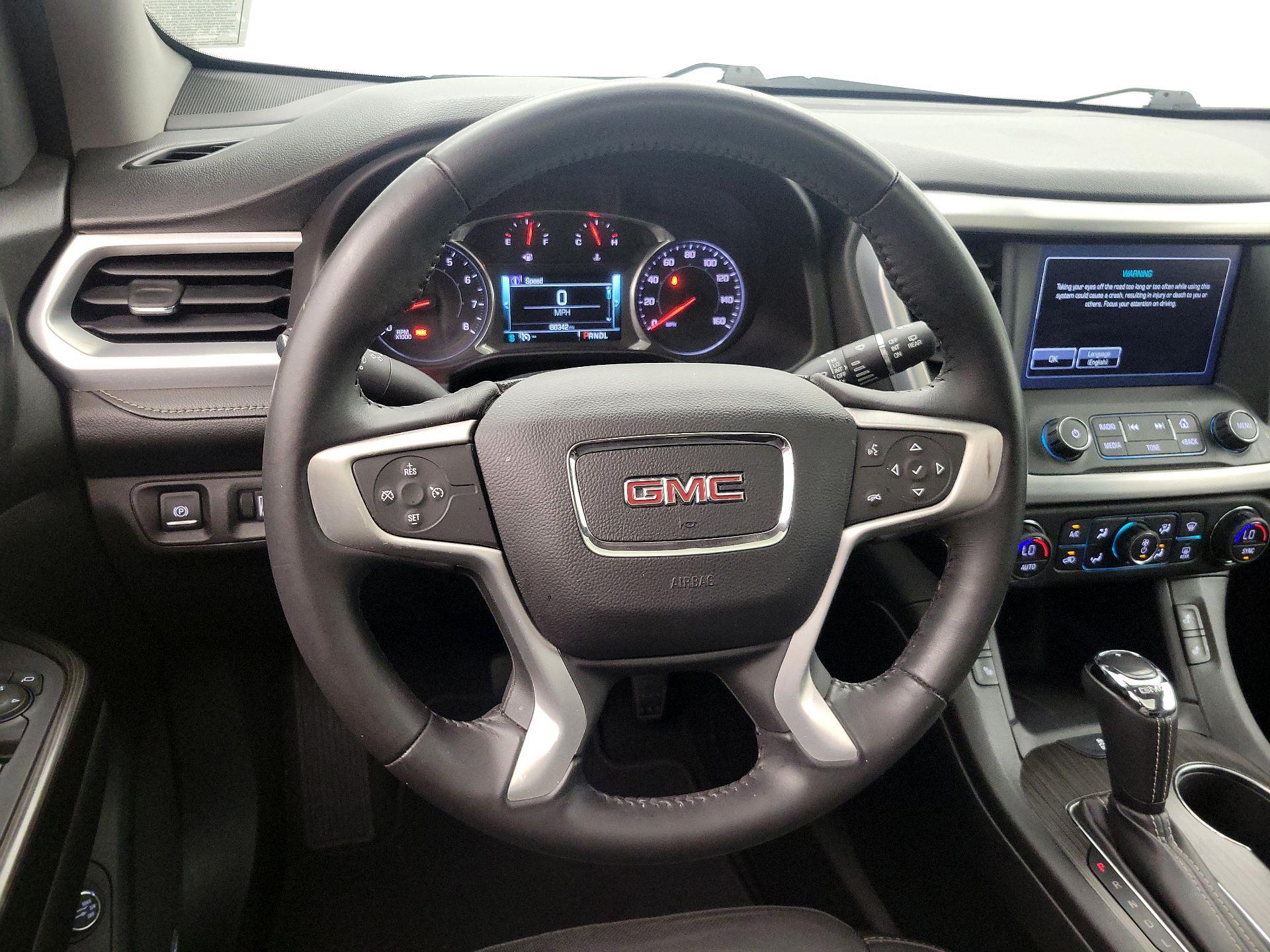 Thumbnail: 2017 GMC Acadia - 10