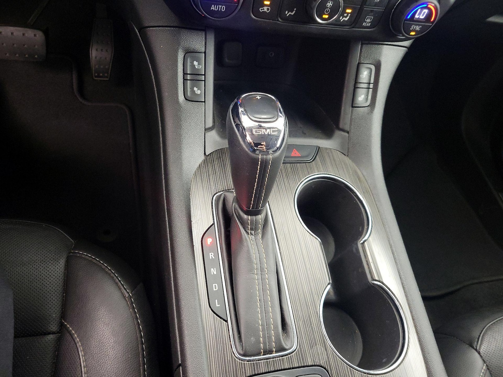 2017 GMC Acadia SLT-1 - Photo 17