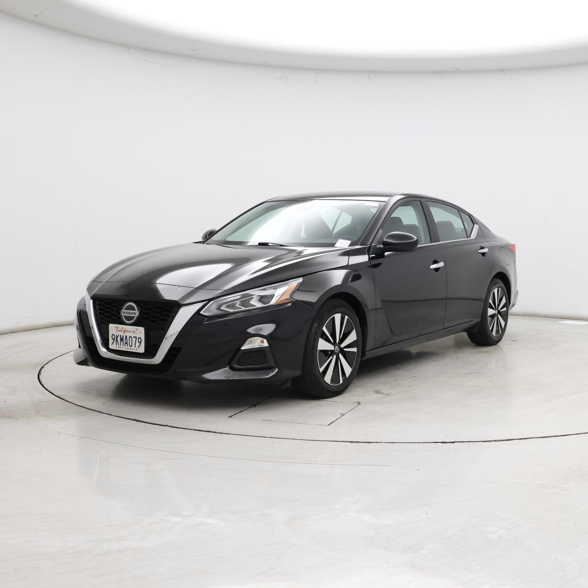 Thumbnail: 2022 Nissan Altima - 4