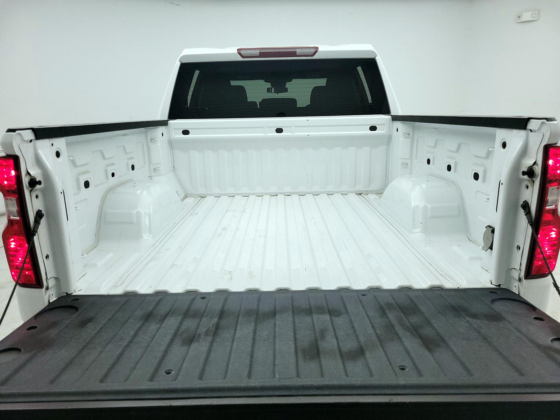 Thumbnail: 2023 Chevrolet Silverado 1500 - 20