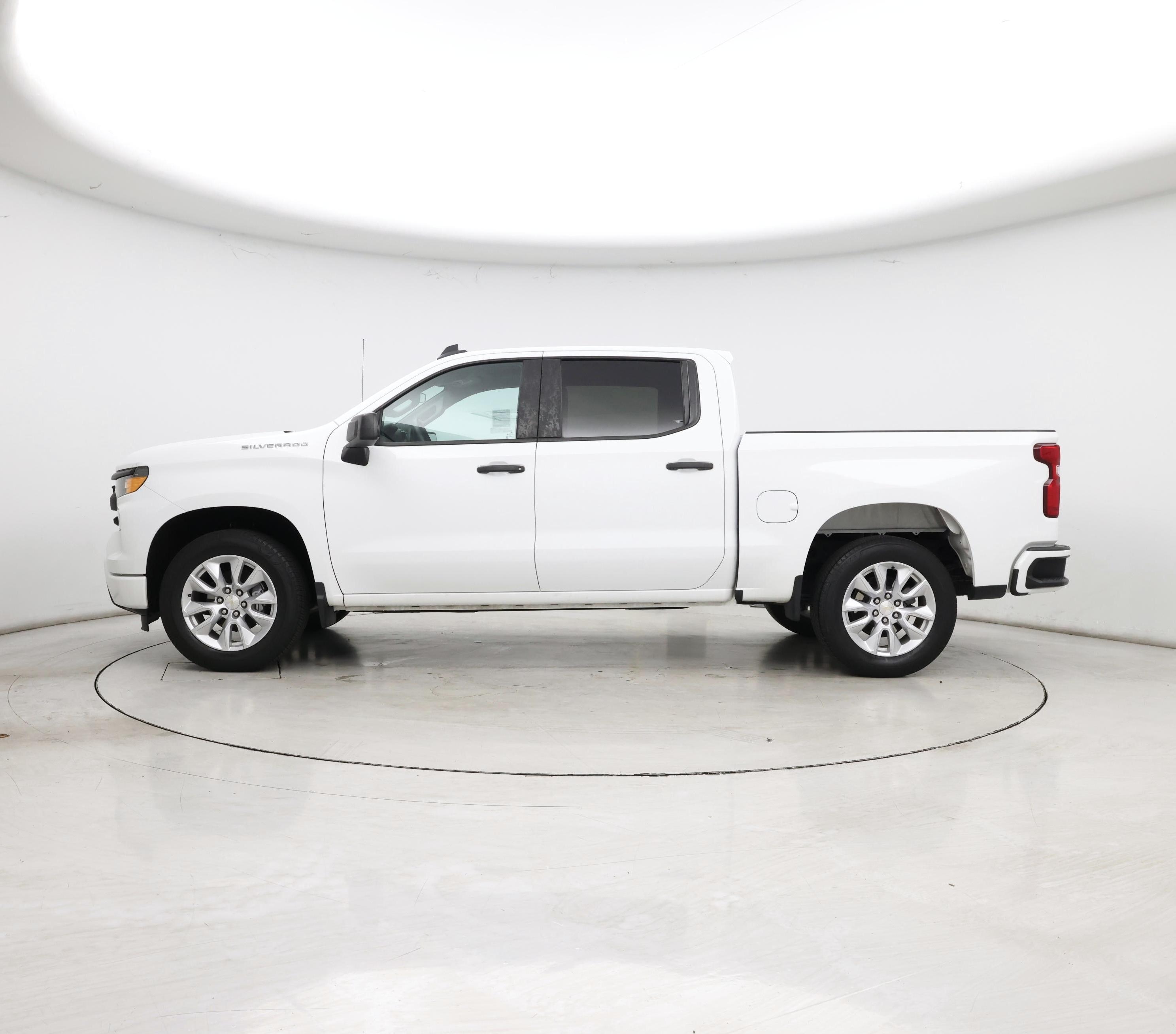 Thumbnail: 2023 Chevrolet Silverado 1500 - 3