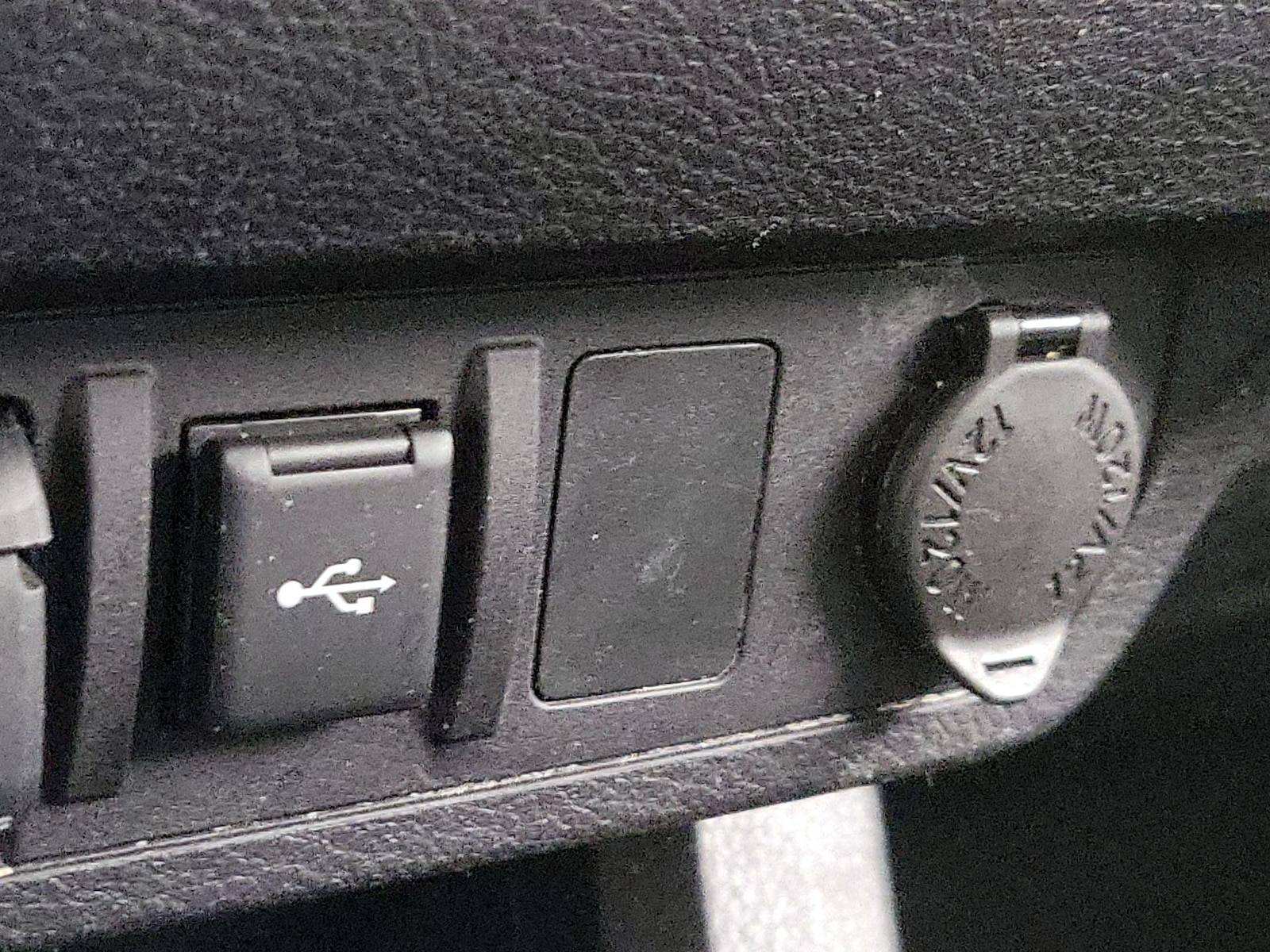 2022 Toyota Tacoma SR5 - Photo 19