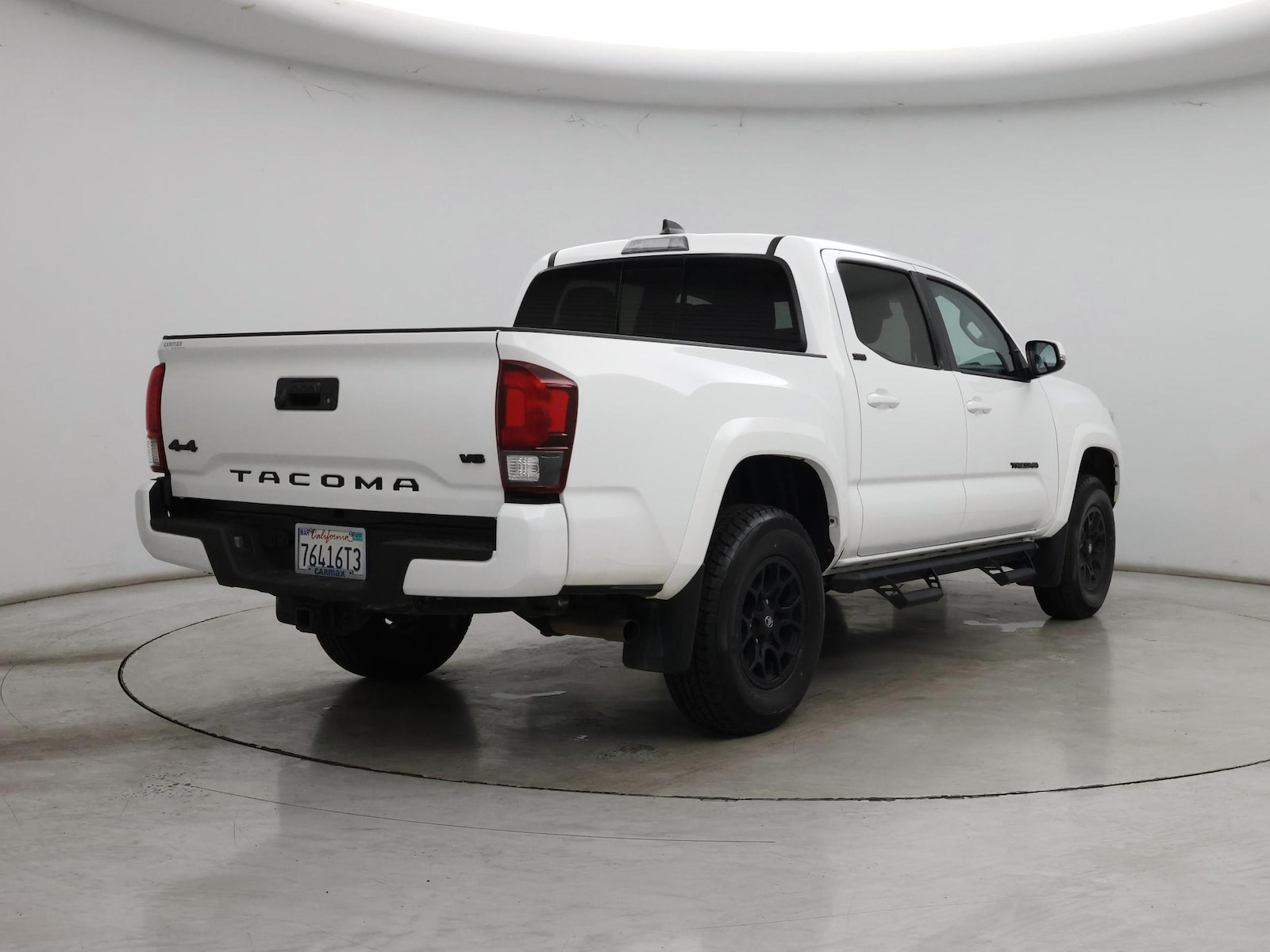 2022 Toyota Tacoma SR5 - Photo 9