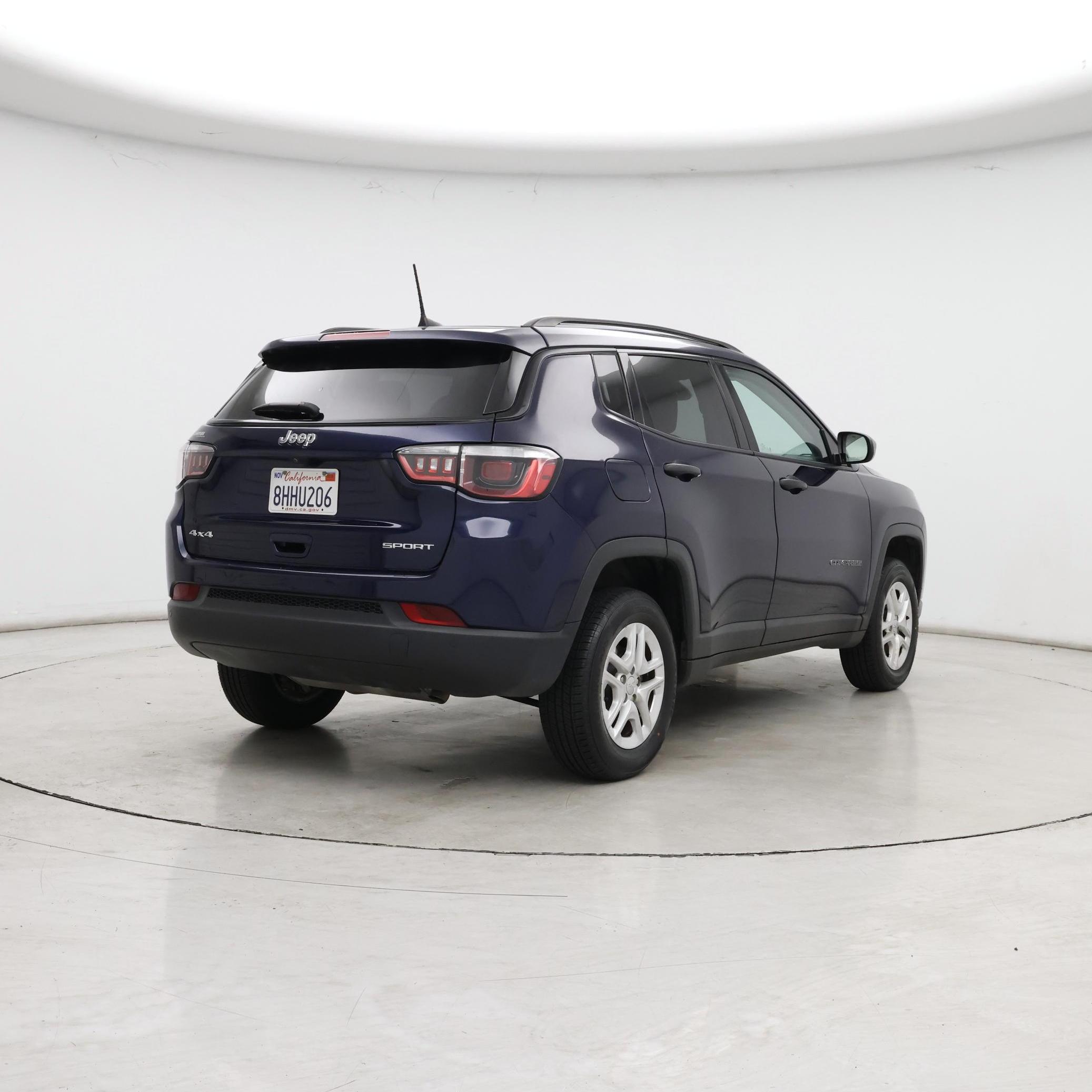 Thumbnail: 2018 Jeep Compass - 8