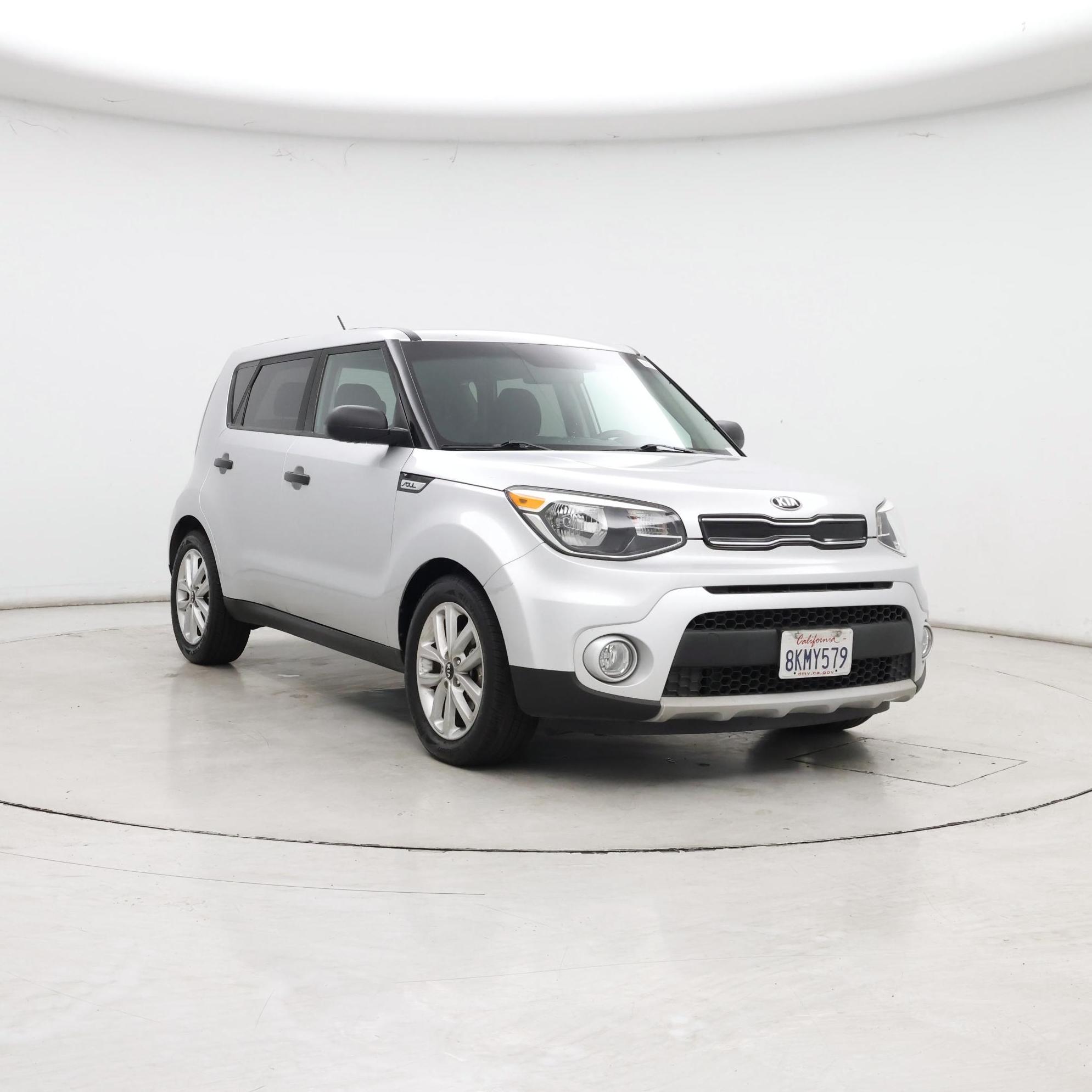 Silver 2019 Kia Soul Wagon Front-Wheel Drive Automatic