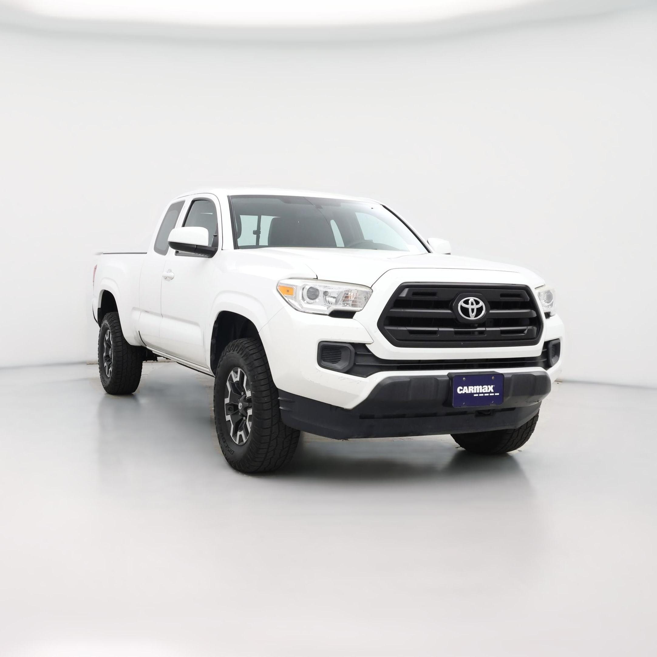 Thumbnail: 2017 Toyota Tacoma - 1