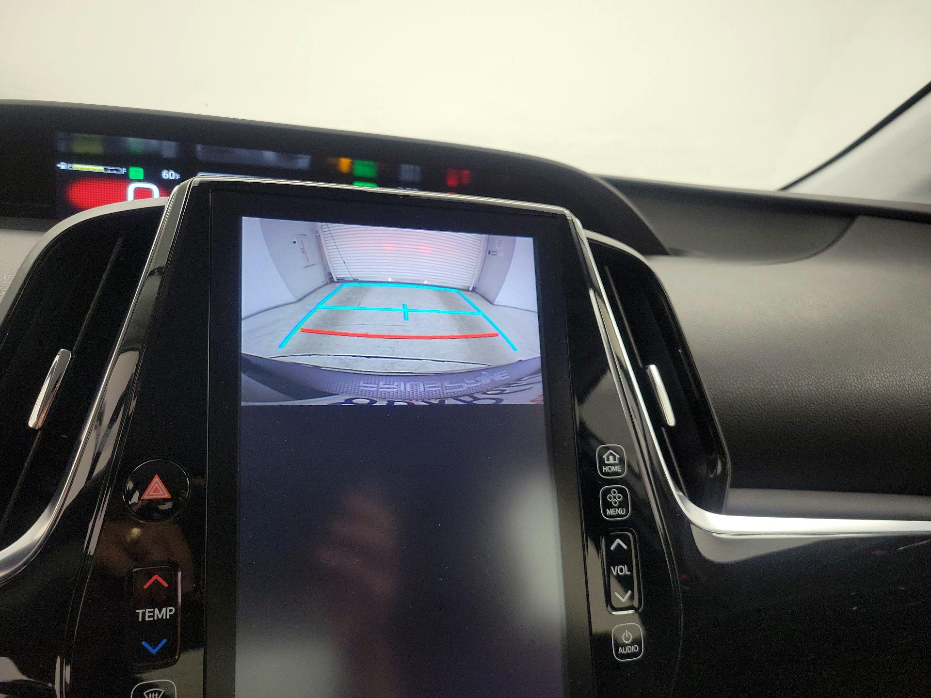 Thumbnail: 2018 Toyota Prius Prime - 15