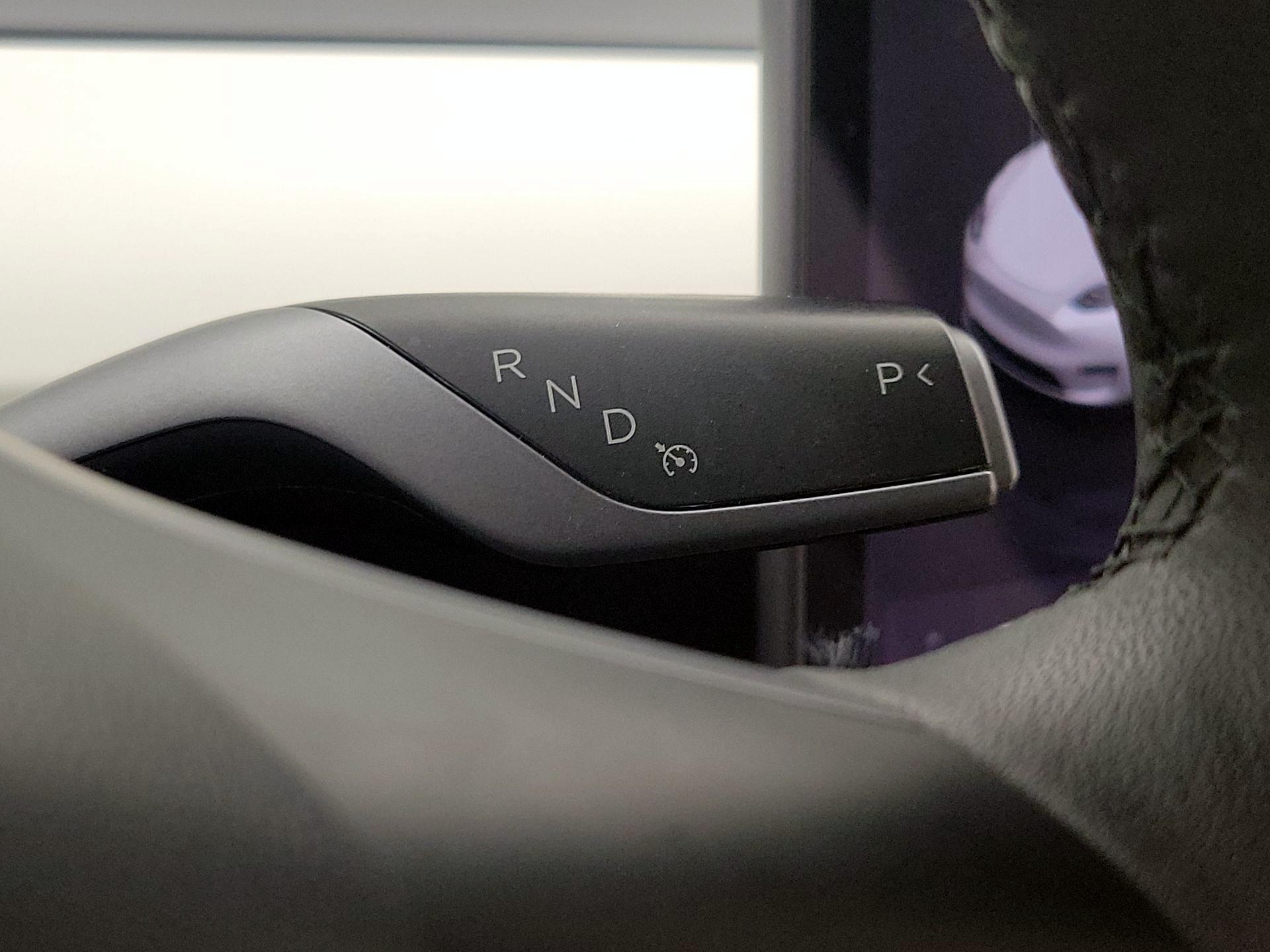 Thumbnail: 2022 Tesla Model Y - 17