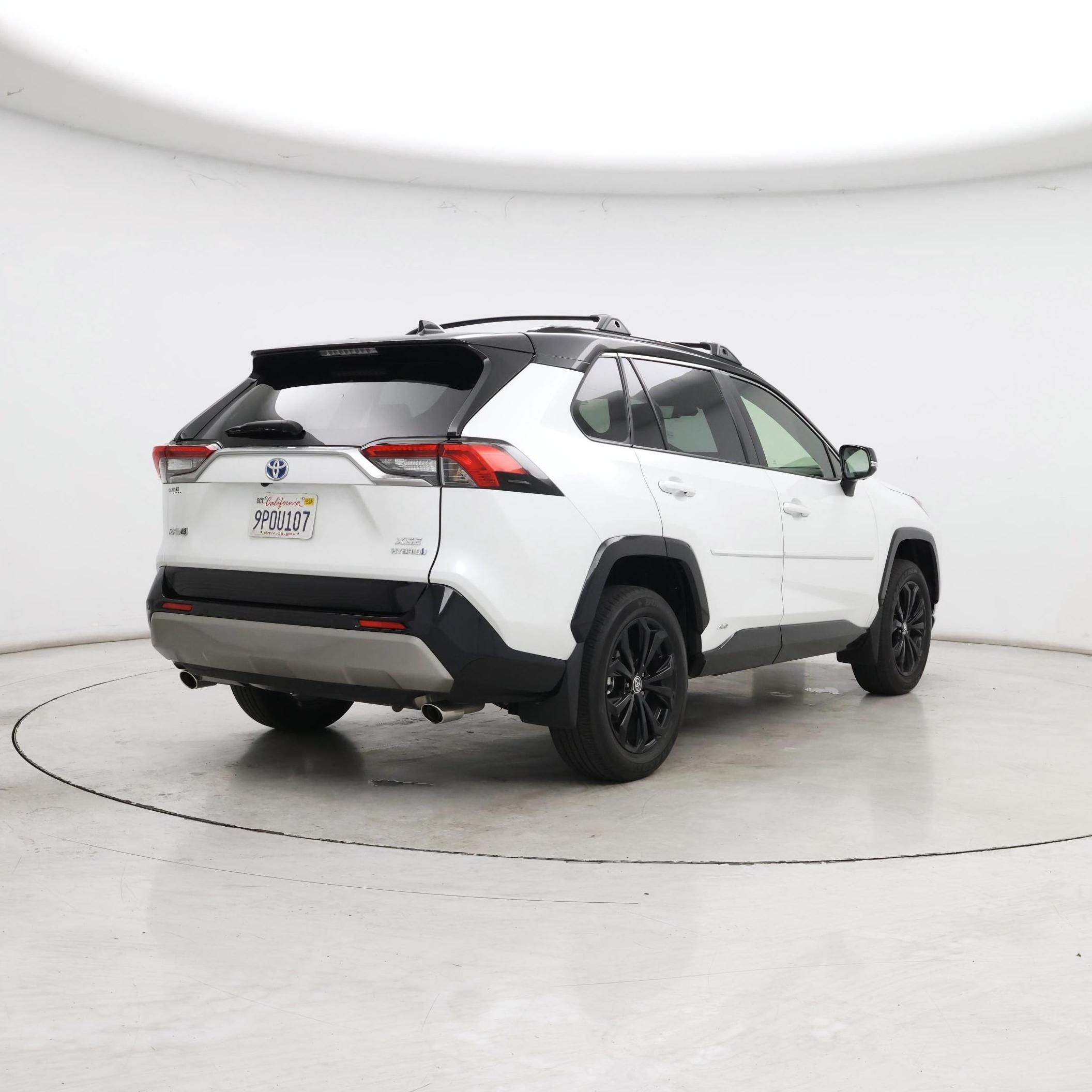 Thumbnail: 2024 Toyota RAV4 - 8