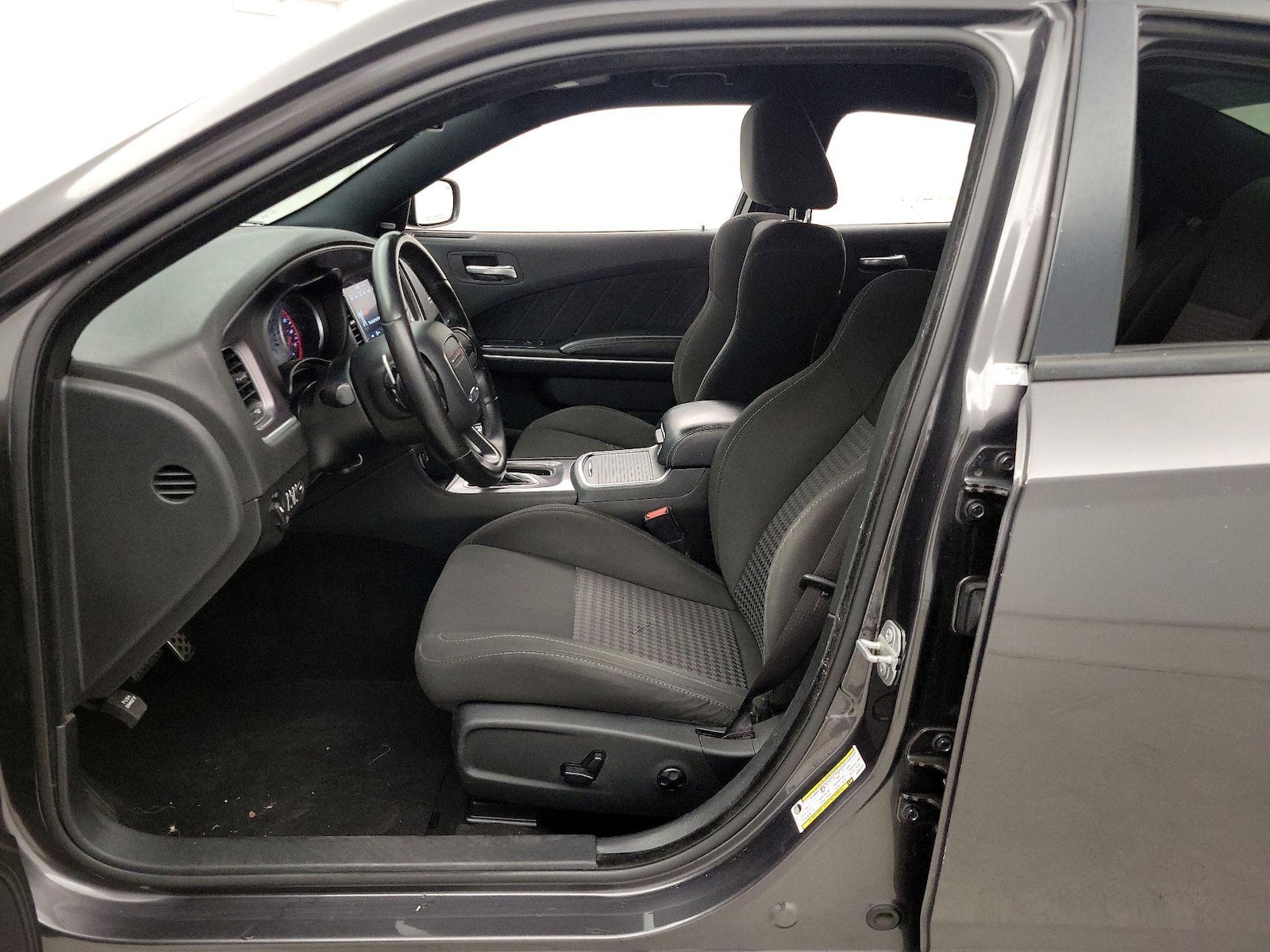 Power Seat(s) & Side Airbags