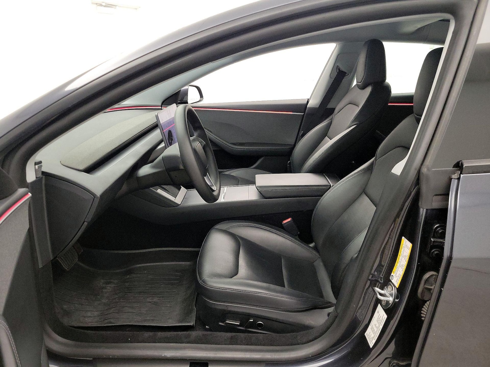 2025 Tesla Model 3 Long Range - Photo 12