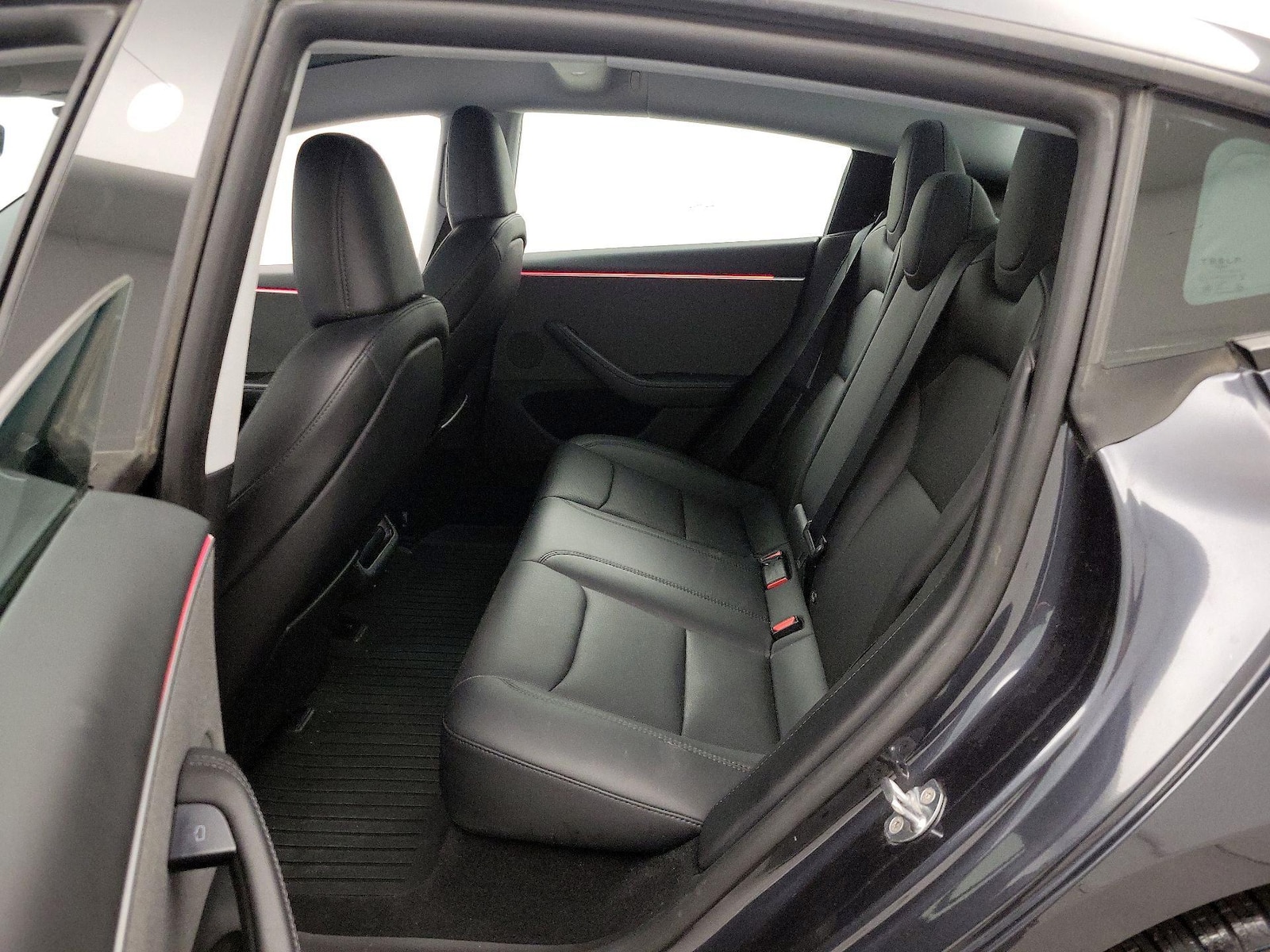 2025 Tesla Model 3 Long Range - Photo 20