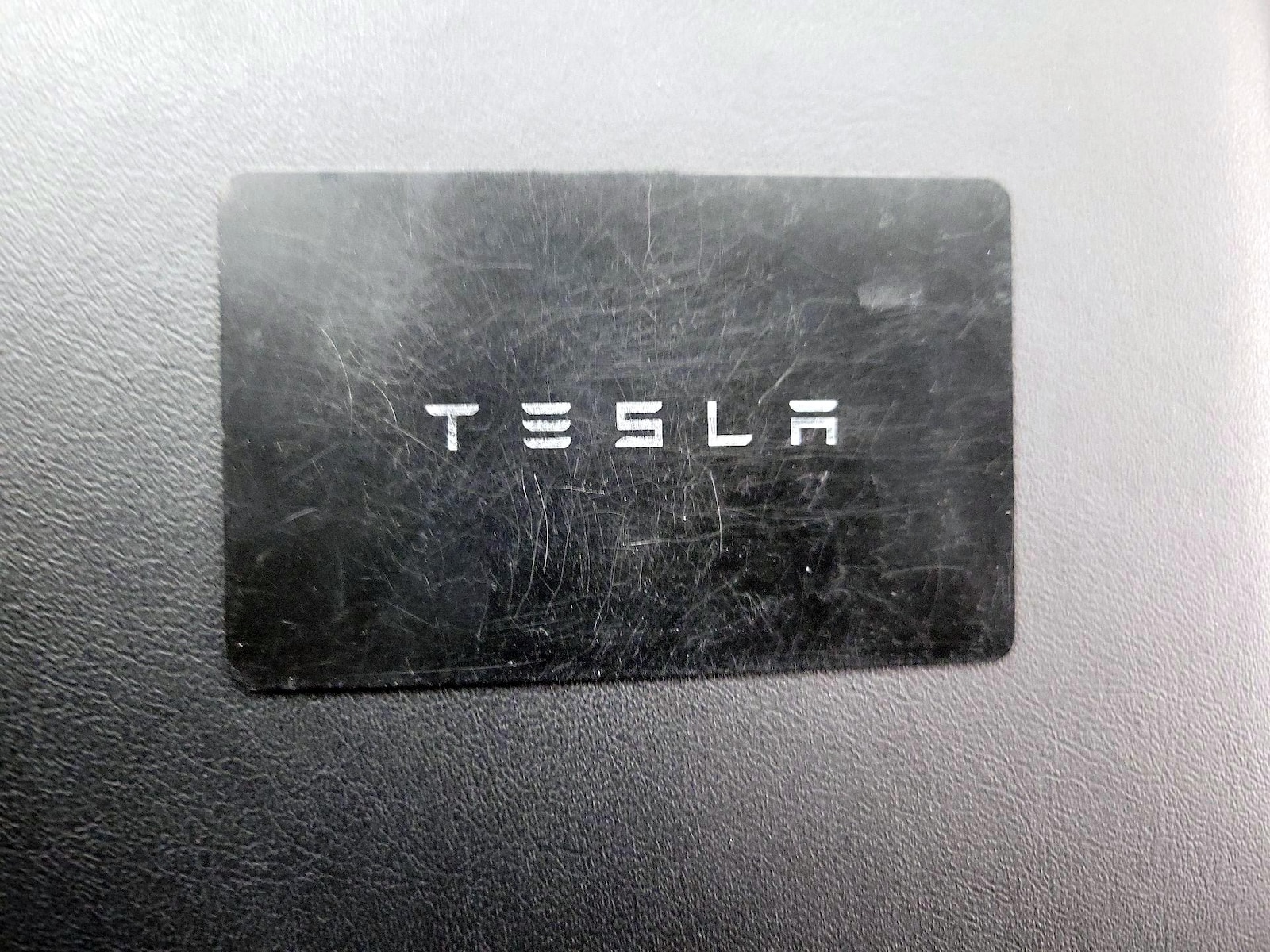 2025 Tesla Model 3 Long Range - Photo 23