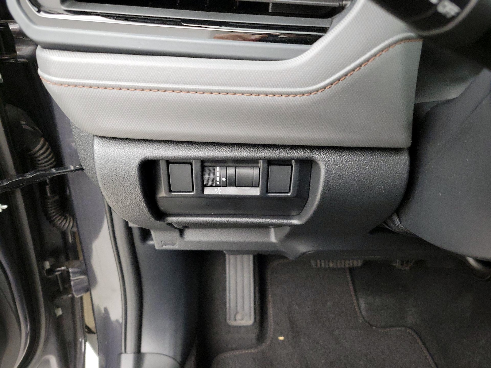 2025 Subaru Forester Sport - Photo 14