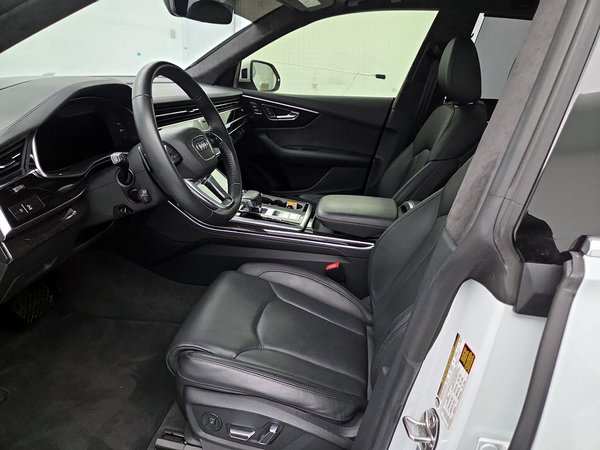 Thumbnail: 2019 Audi Q8 - 11