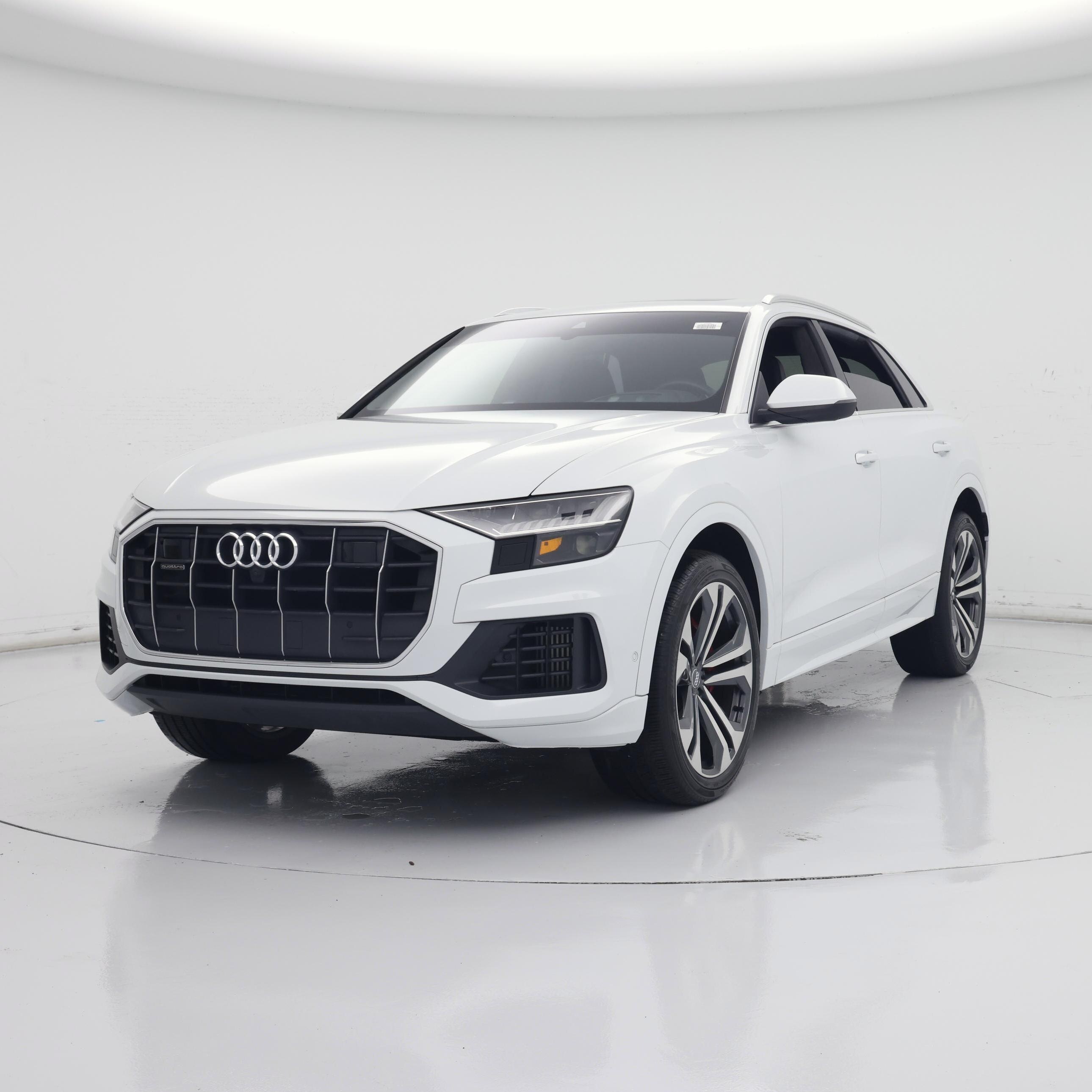 Thumbnail: 2019 Audi Q8 - 4