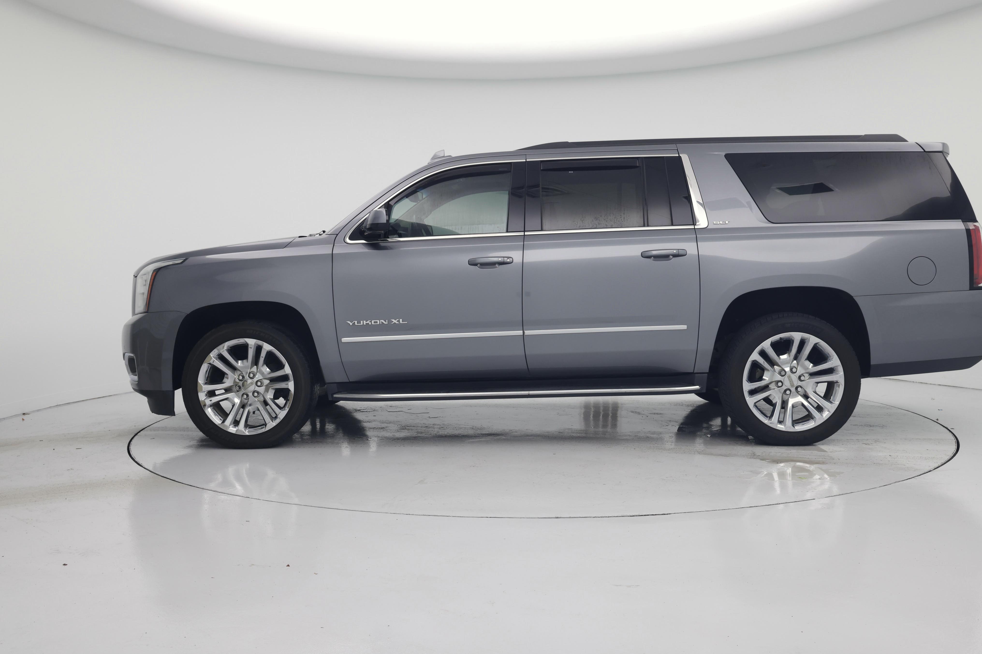 Thumbnail: 2020 GMC Yukon XL - 3