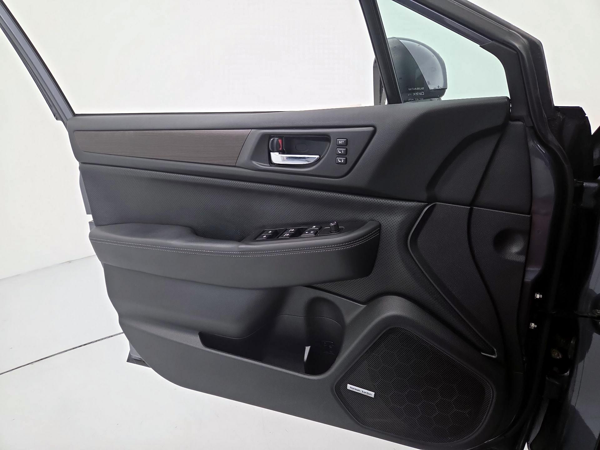 Thumbnail: 2016 Subaru Legacy - 12