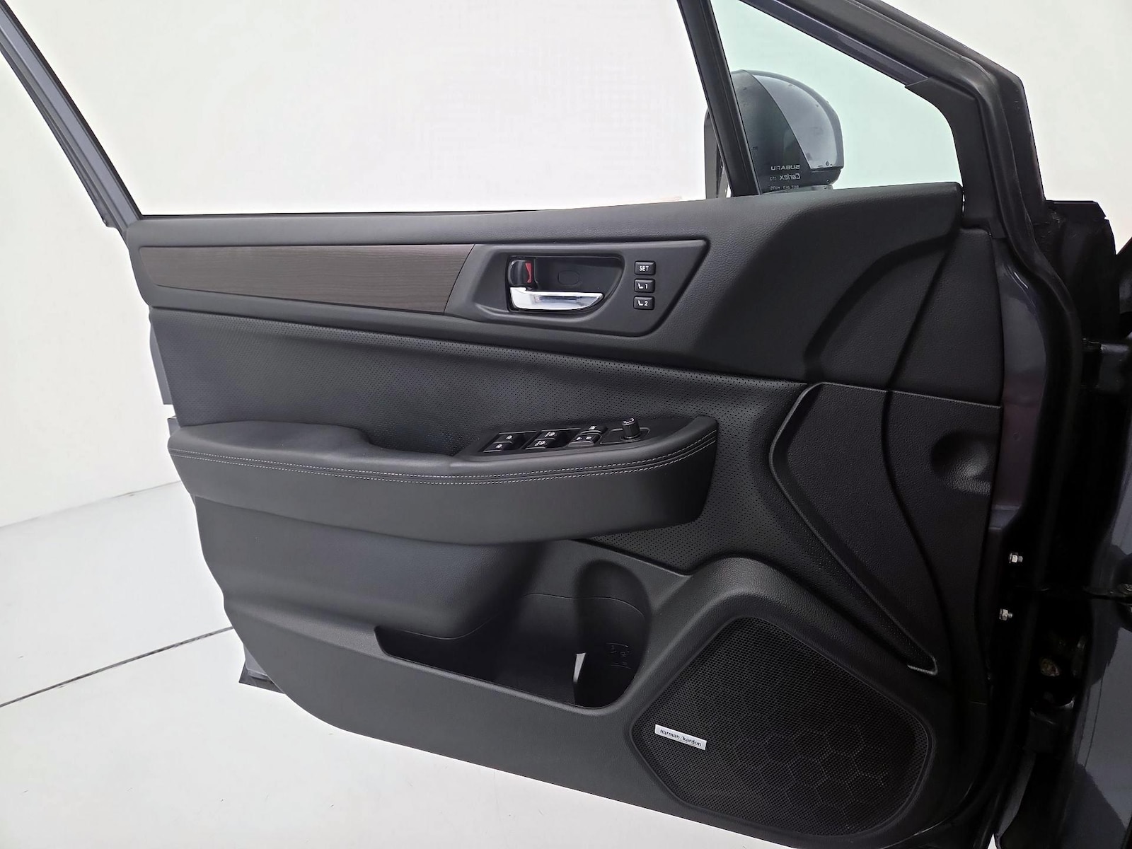 2016 Subaru Legacy 2.5i Limited - Photo 13