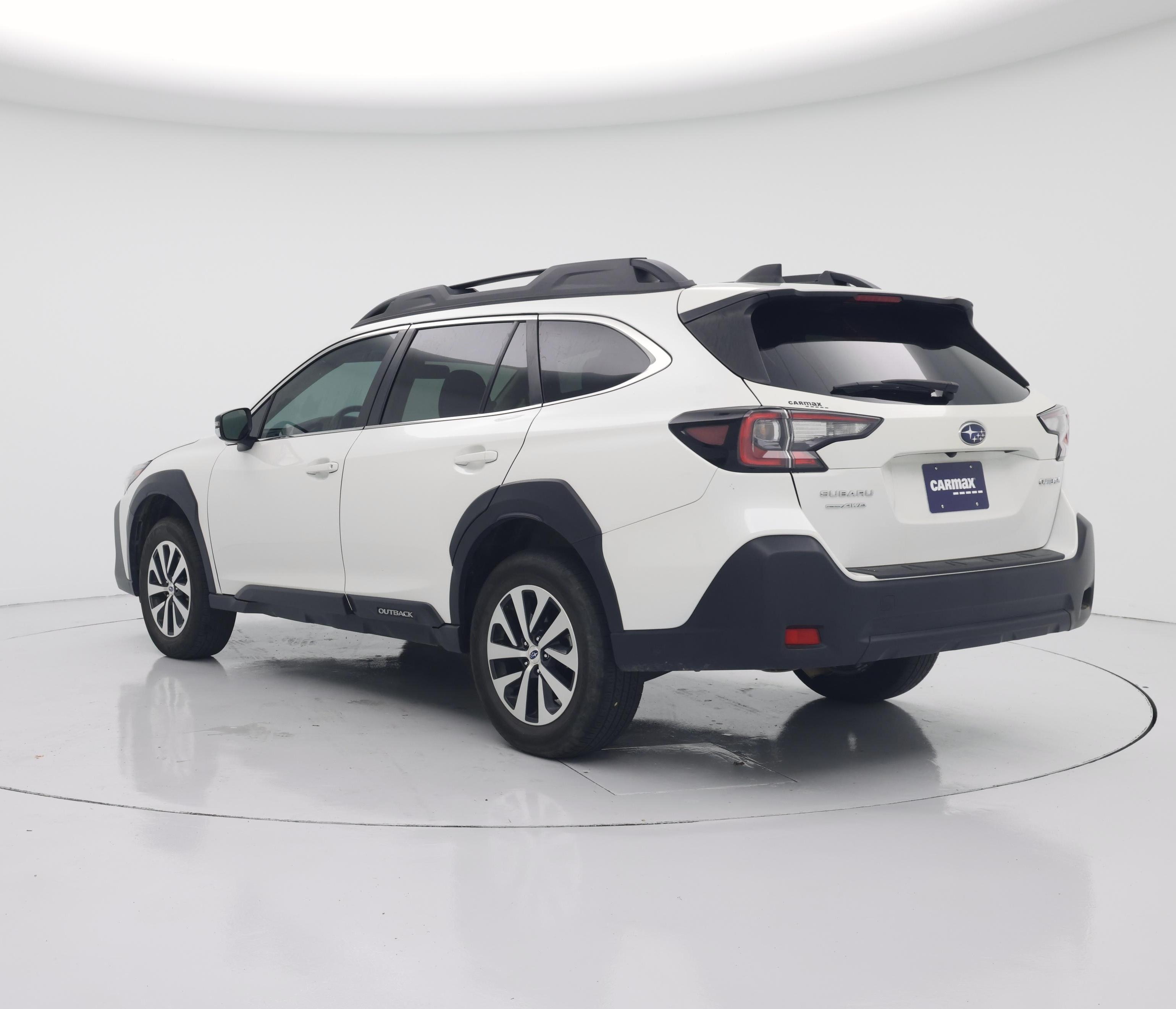 Thumbnail: 2025 Subaru Outback - 2