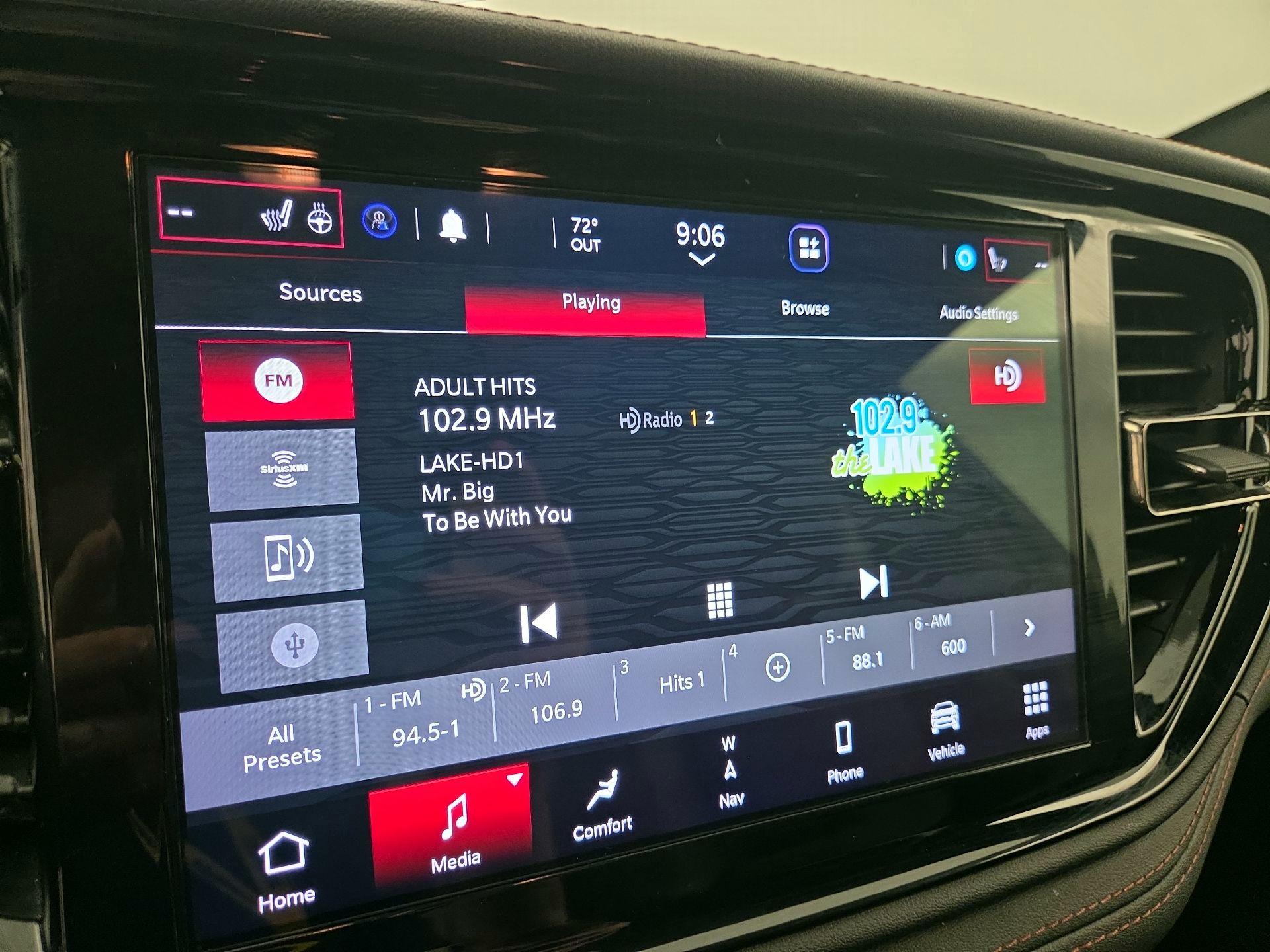 Thumbnail: 2021 Dodge Durango - 16